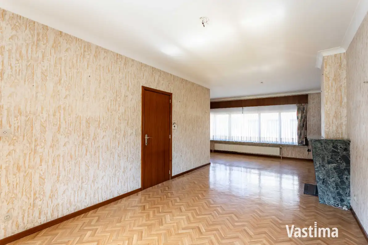 Woning met 3 slaapkamers, garage en ruime tuin foto 5