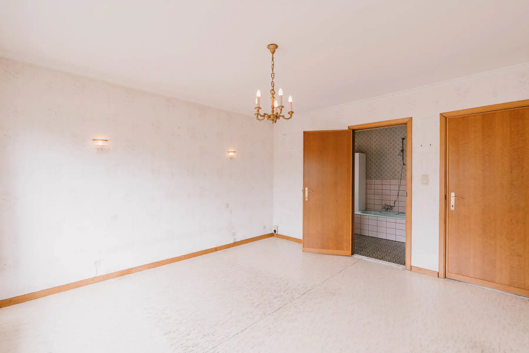 Charmante woning met potentieel op toplocatie in Wezemaal  foto 14
