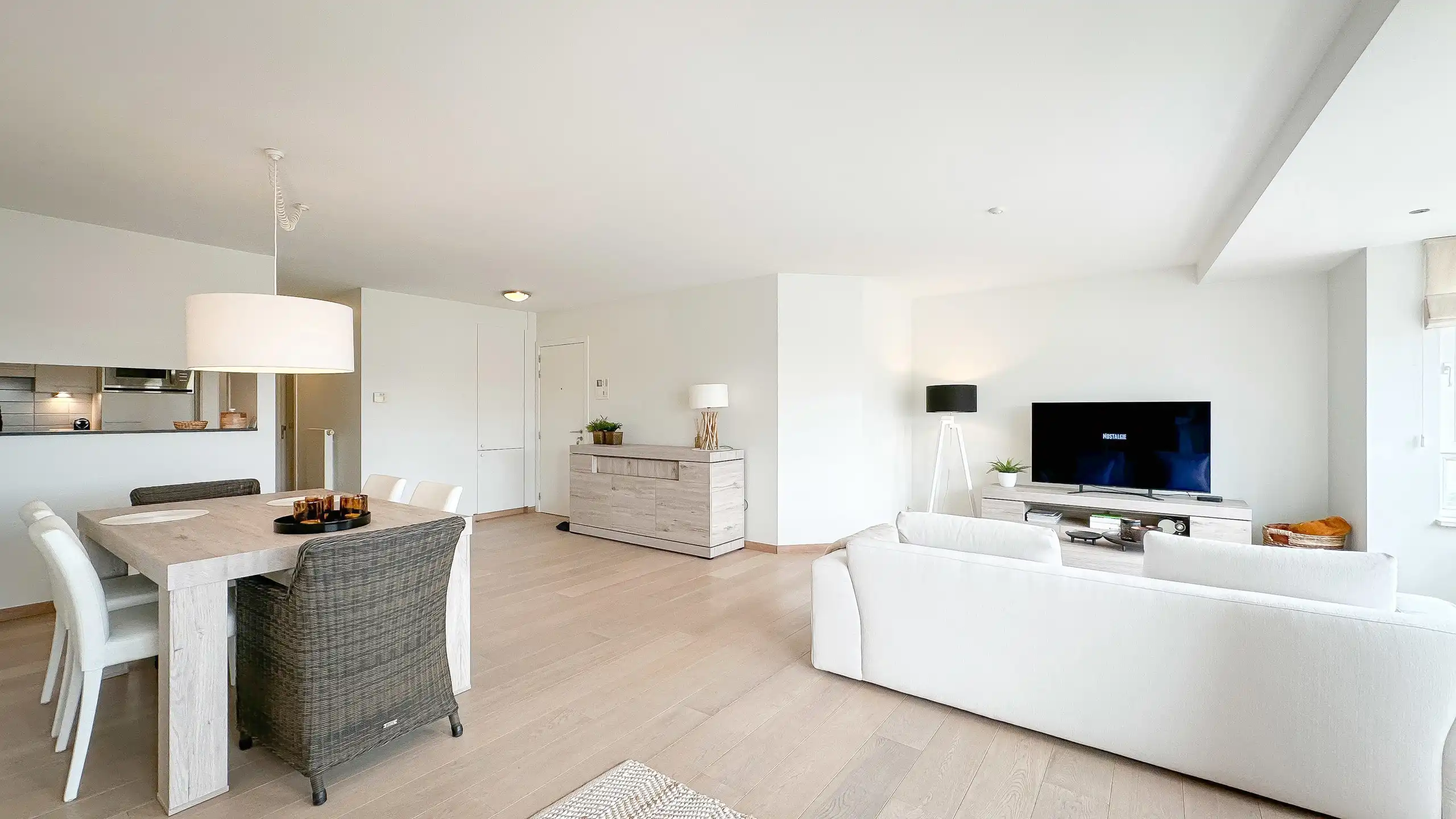 Zonnig appartement op een topligging in het Zoute. foto 6
