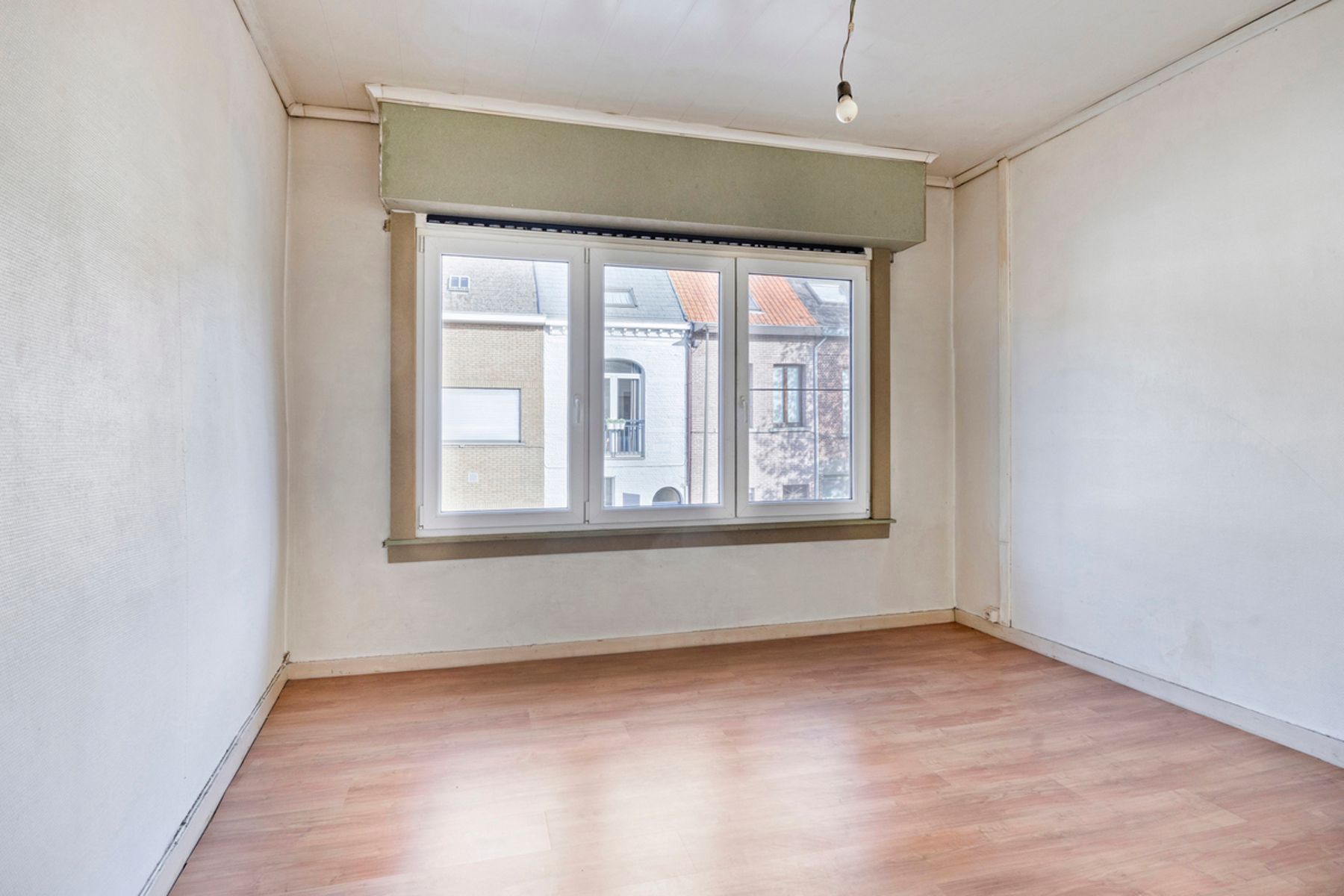 Te renoveren starterswoning  in Mechelen foto 14