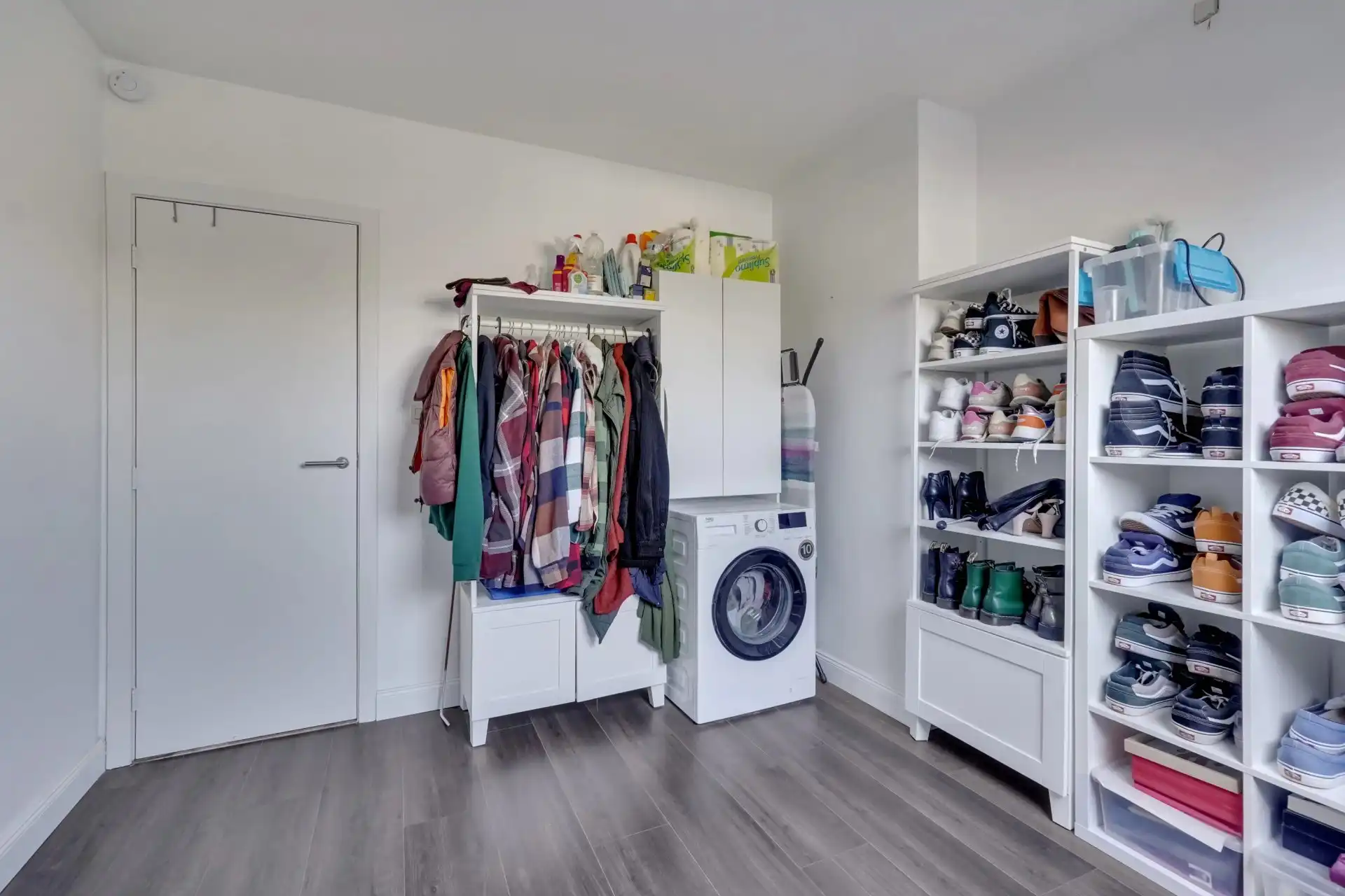 Duplex appartement met drie slaapkamers, terras en autostaanplaats foto 9