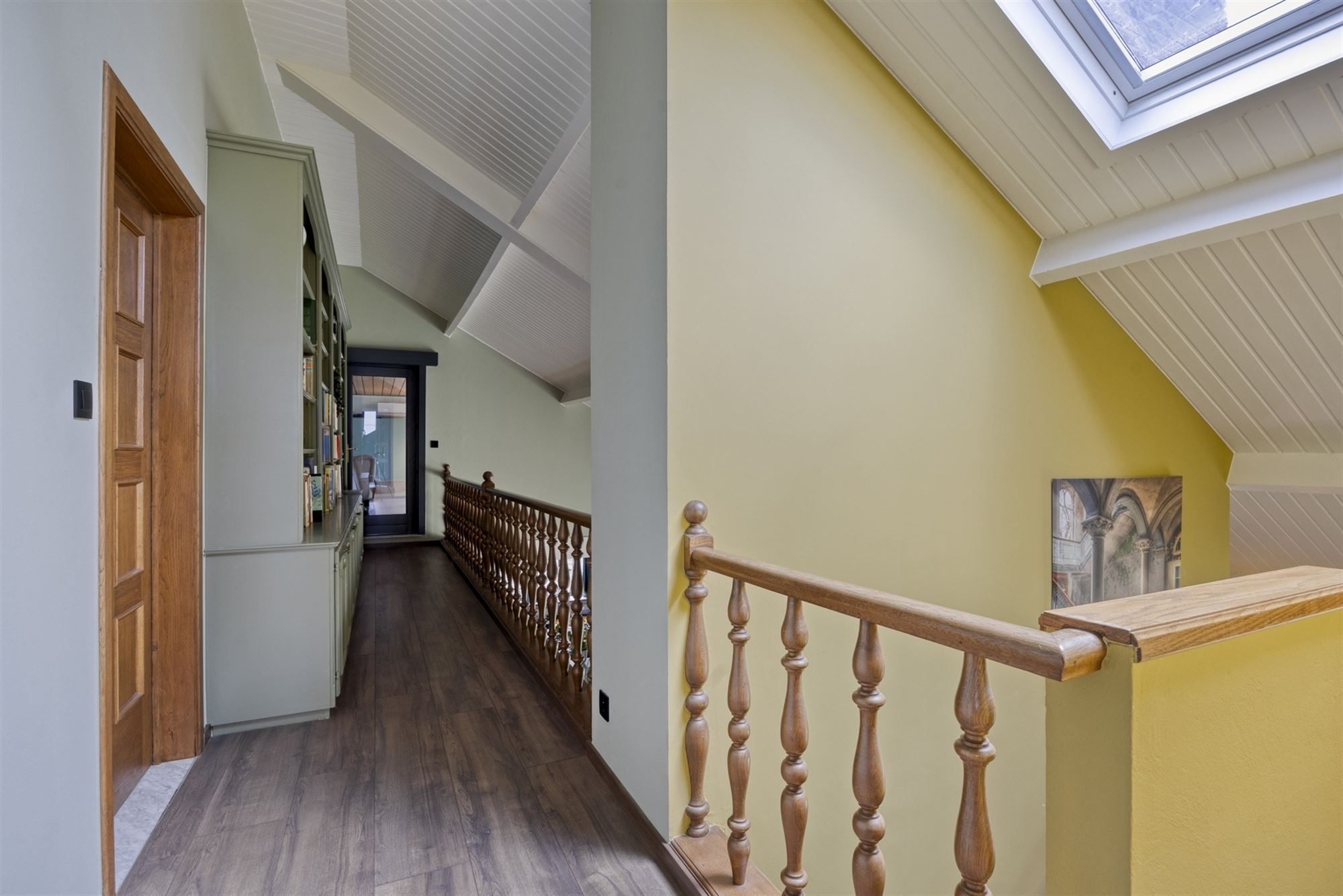 Verrassend ruime villa met klasse in een groene omgeving foto 45