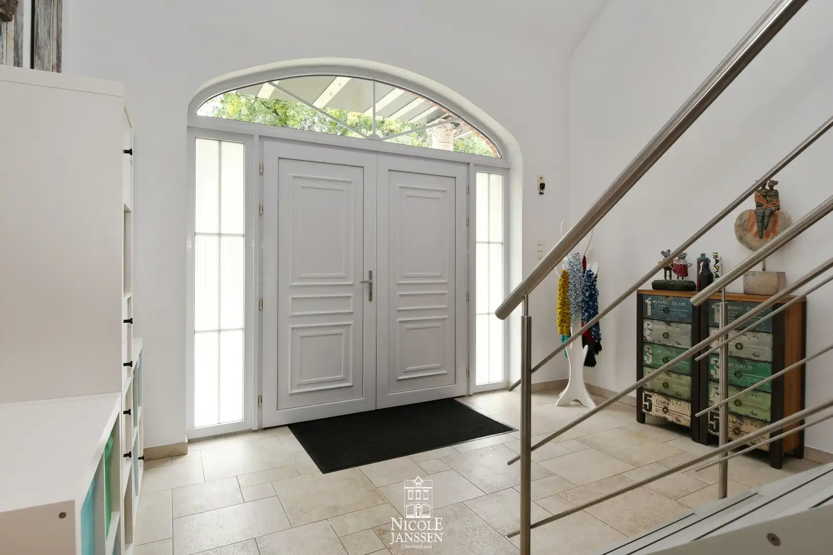 Zeer ruime gezinswoning foto 3