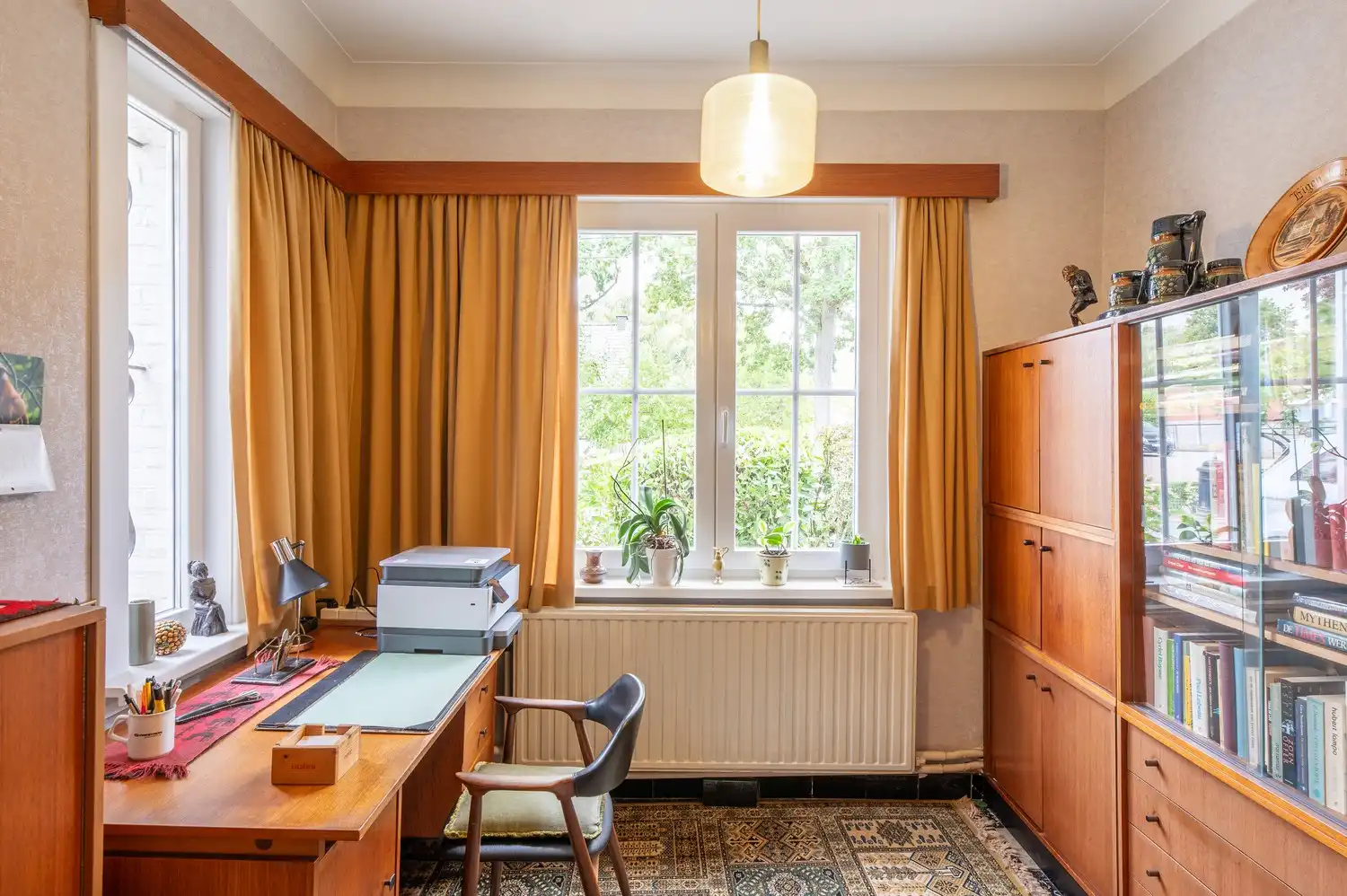 KARAKTERVOLLE WONING MET 5 SLAAPKAMERS OP 9,6 ARE OP UITSTEKENDE LOCATIE foto 12