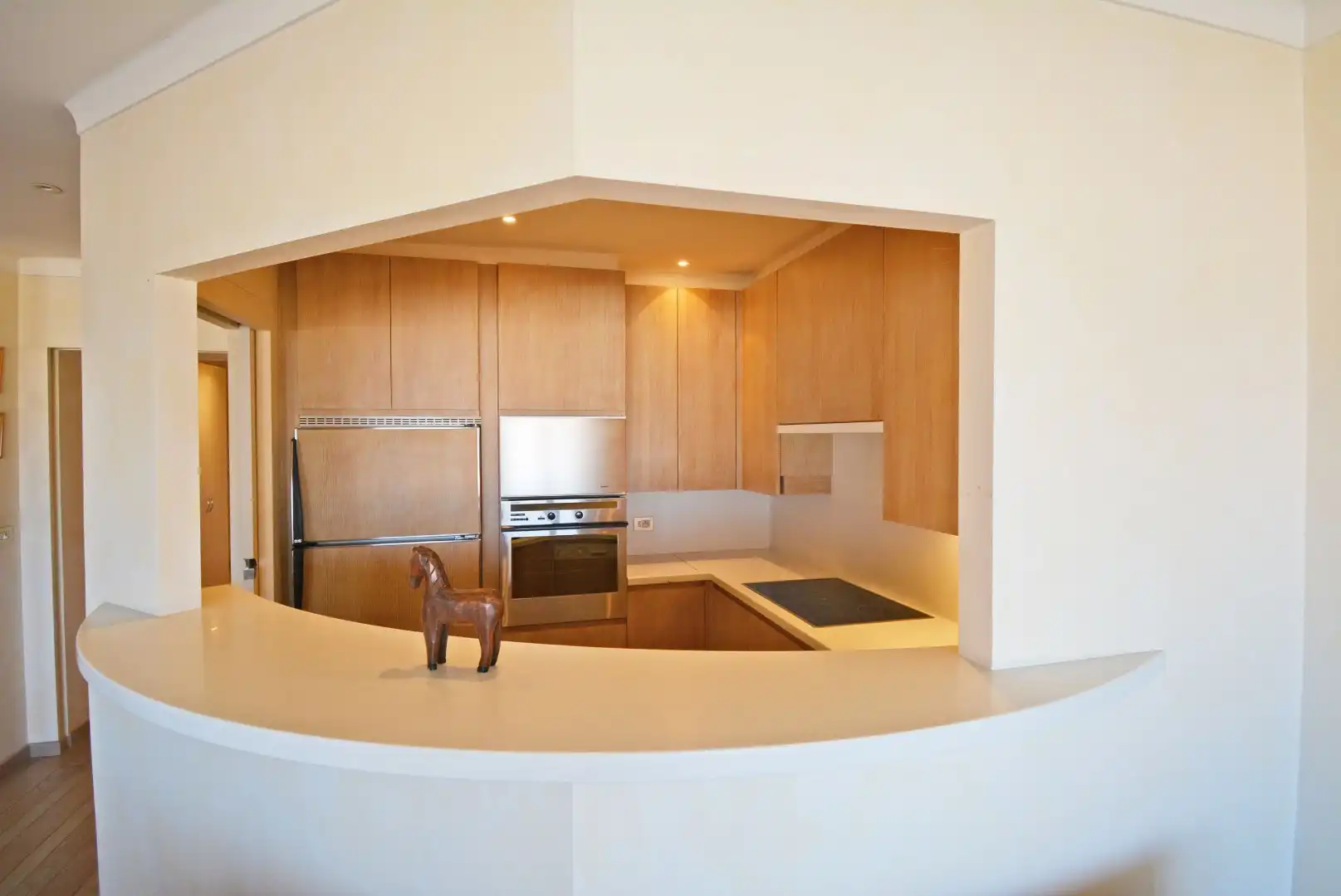 Appartement op de zeedijk met inpandig terras en mooi zeezicht foto 3