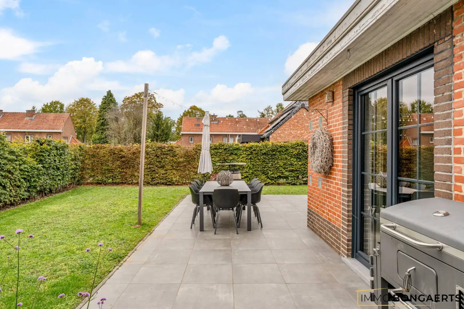 Instapklare woning op rustige ligging in As foto 21