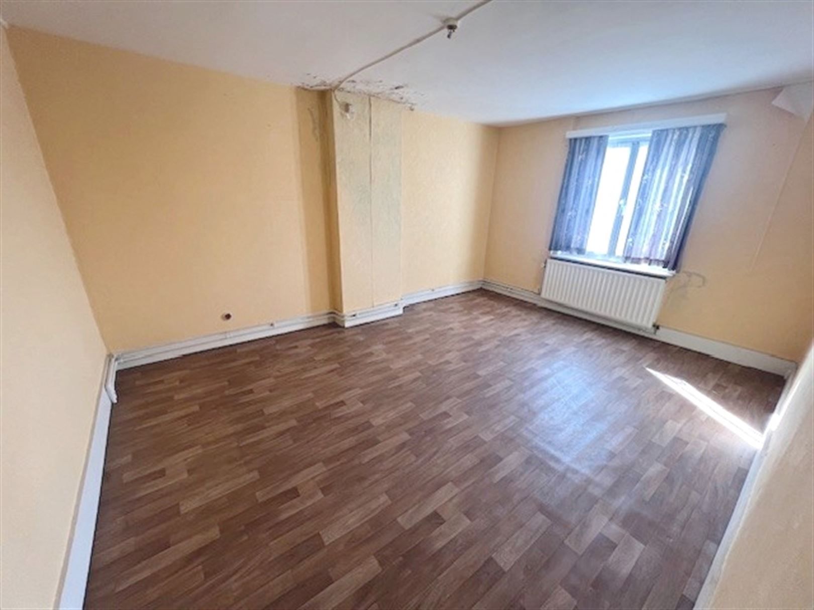 Te renoveren woning in deelgemeente Welden foto 6