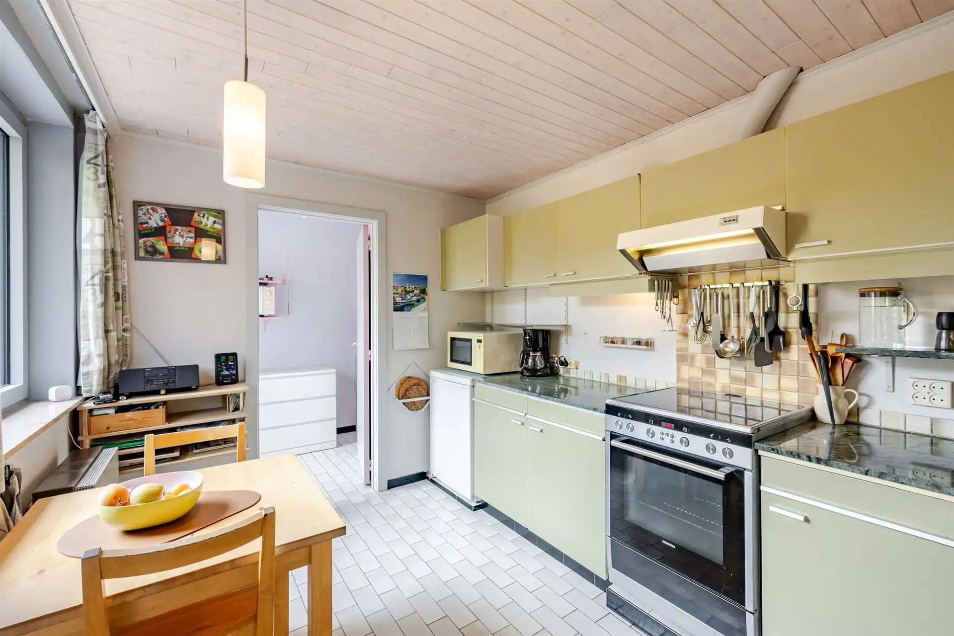 Woning op toplocatie en pracht tuin hartje Merelbeke-Melle foto 12