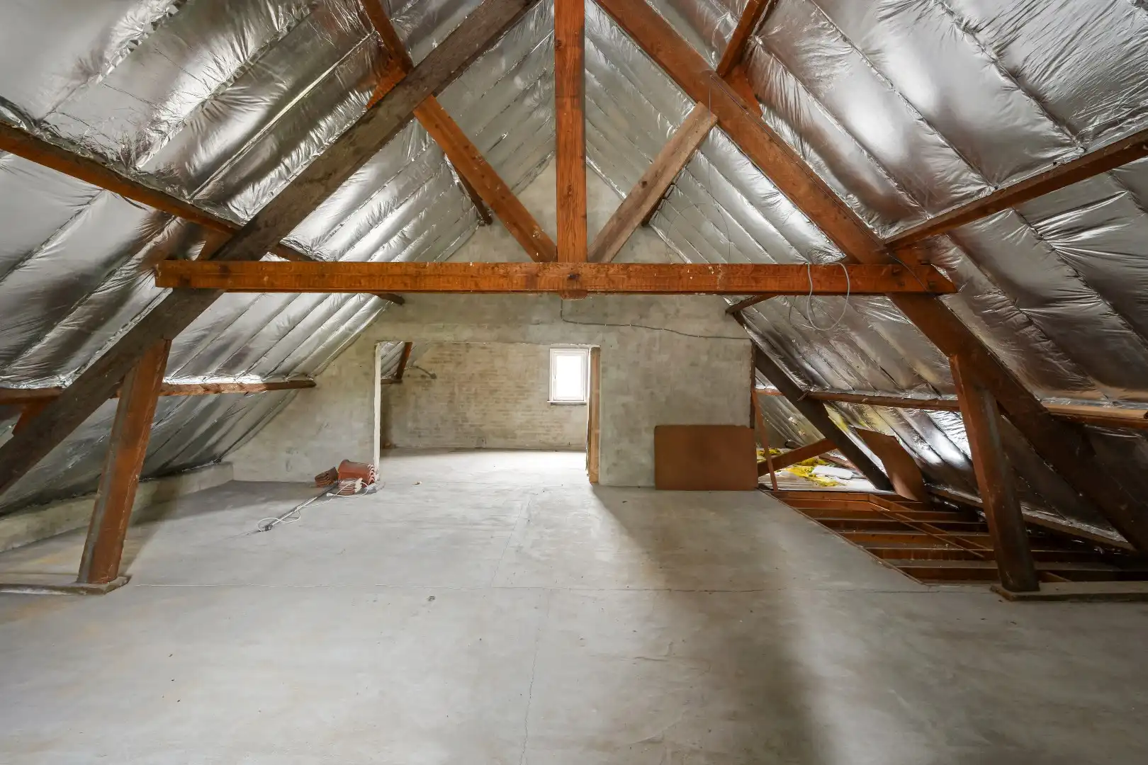 Ruime woning met 4 slaapkamers, loods en tuin met prachtig uitzicht. foto 17