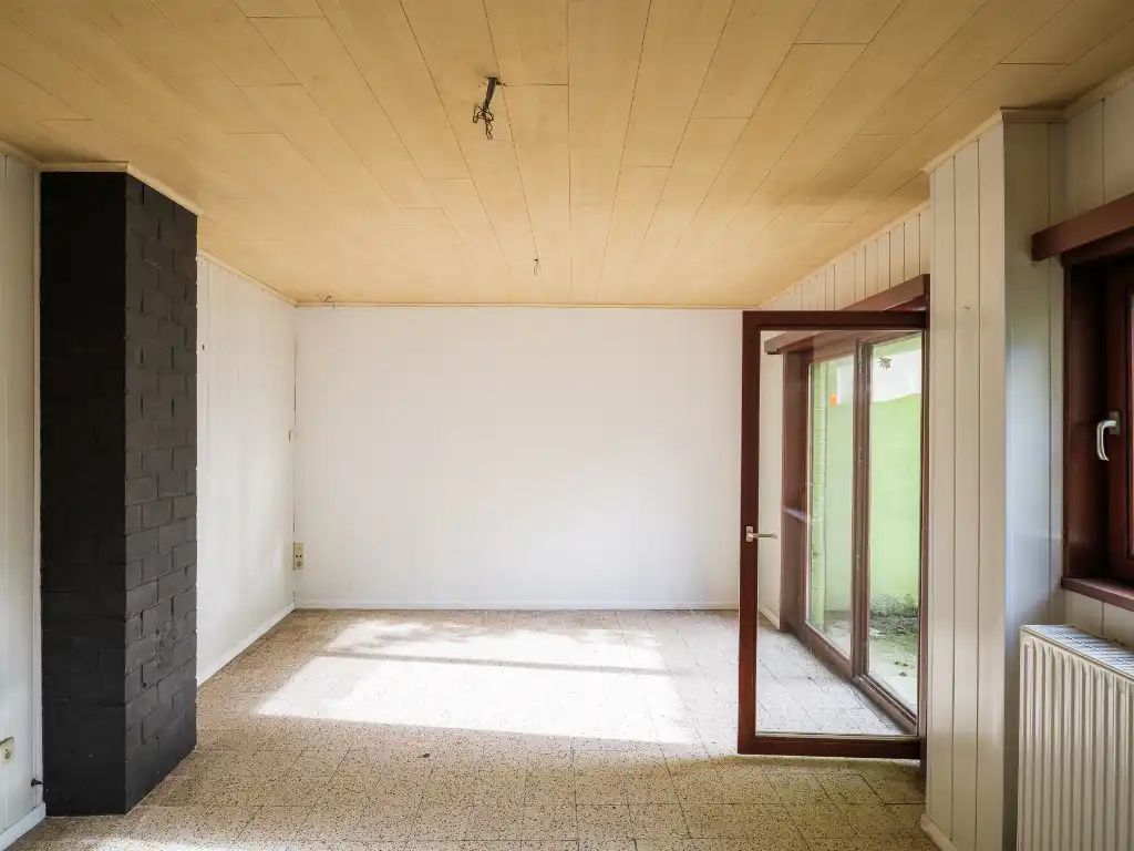 Te renoveren stadswoning met vergunning op exclusieve locatie foto 10