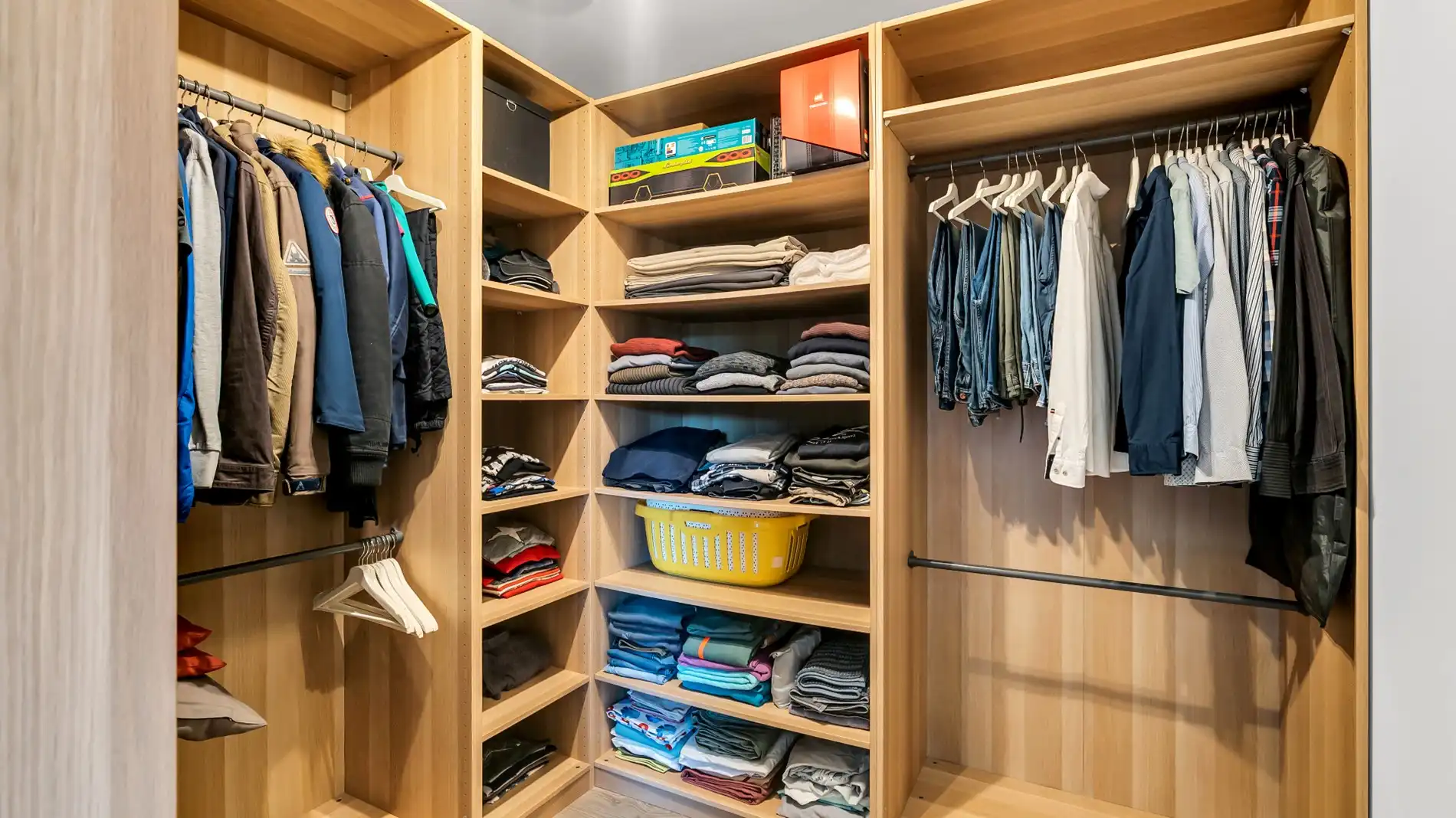 TIELT-WINGE - ruime & recente vrijstaande woning 6 slks foto 12