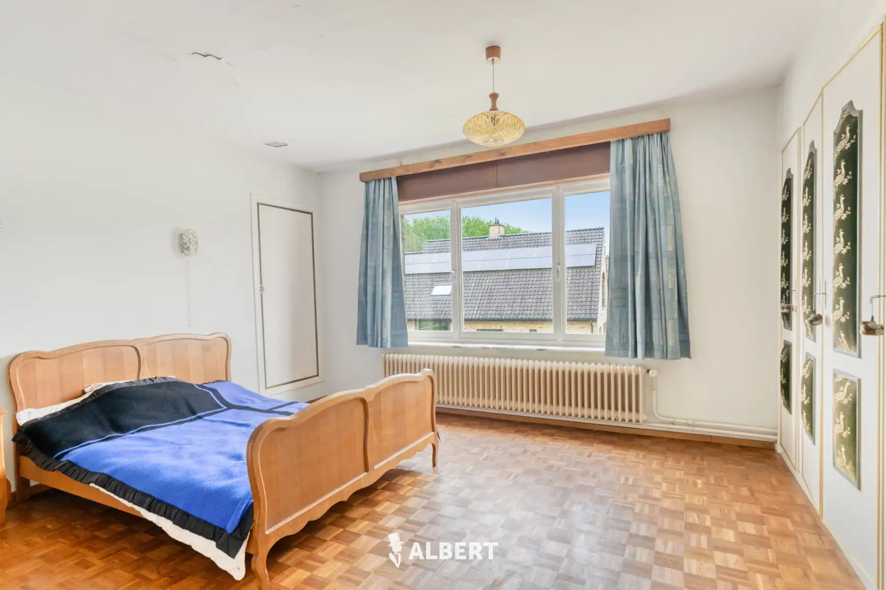 Landelijke woning met bouwgrond, bijgebouw en weideland foto 10