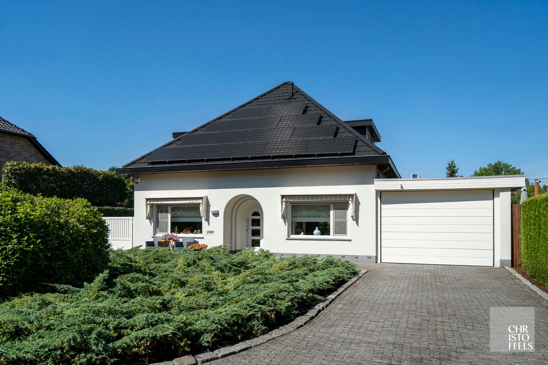 ()=>{if(producerUpdateValueVersion(node),producerAccessed(node),node.value===ERRORED)throw node.error;return node.value} Munstersestraat 22 - 3690 Zutendaal
