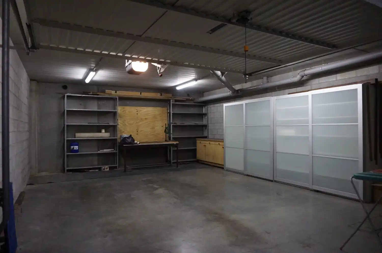 Instapklaar appartement met 2 slaapkamers, terras en dubbele ondergrondse garage – Solferinostraat 4, Paal foto 17