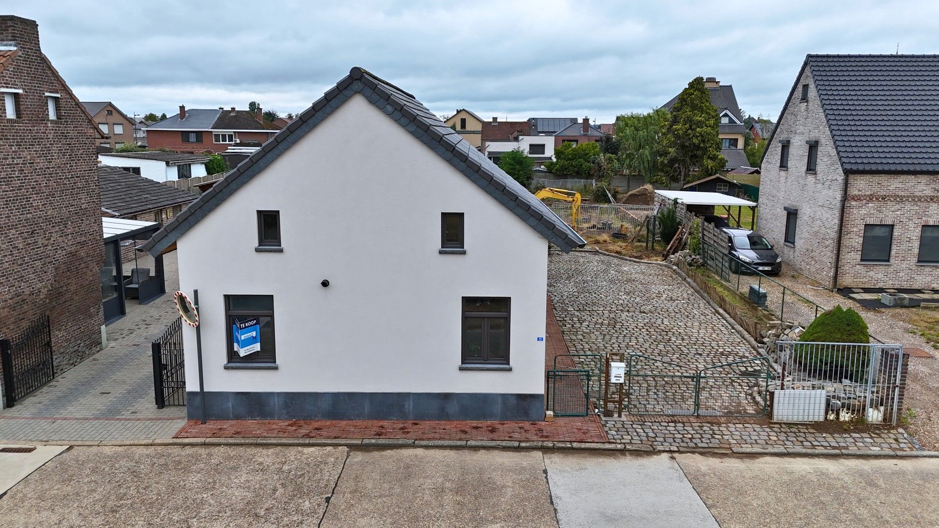 ()=>{if(producerUpdateValueVersion(node),producerAccessed(node),node.value===ERRORED)throw node.error;return node.value} Hemelrijkstraat 23 - 3630 Maasmechelen