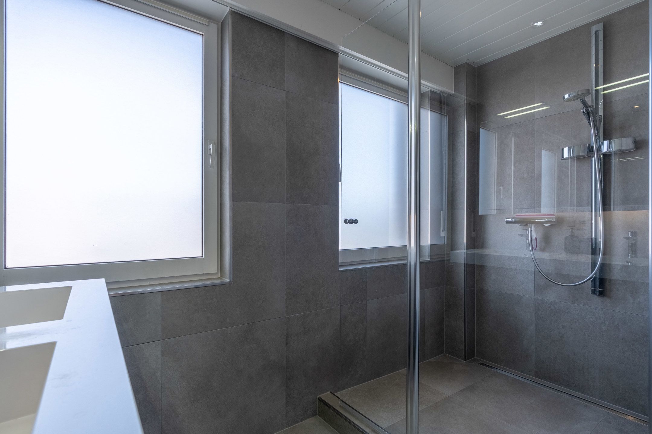 Toffe instapklare energiezuinige woning met gezellige tuin foto 22