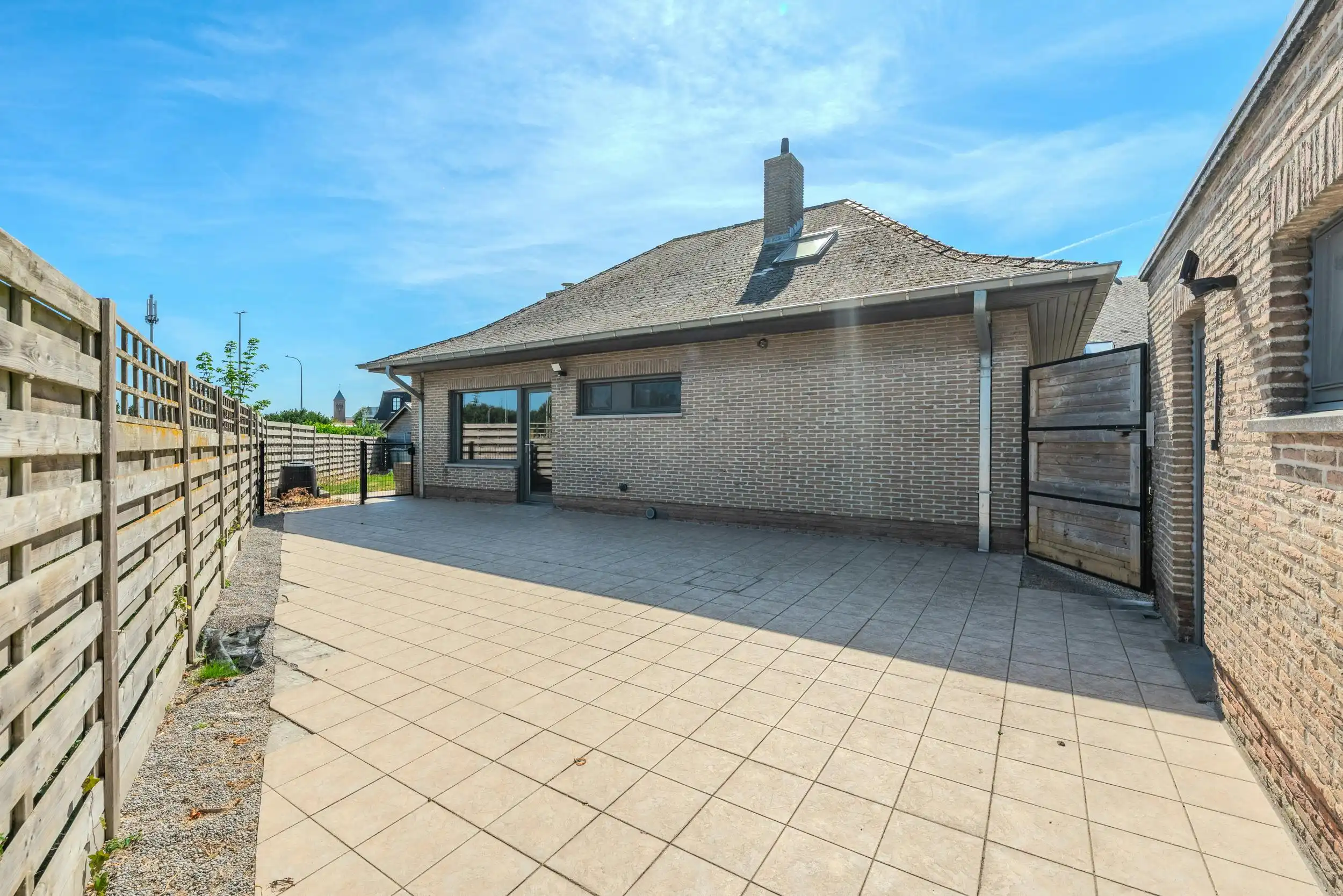 Charmante woning met zonnige tuin gelegen te Oostende foto 10