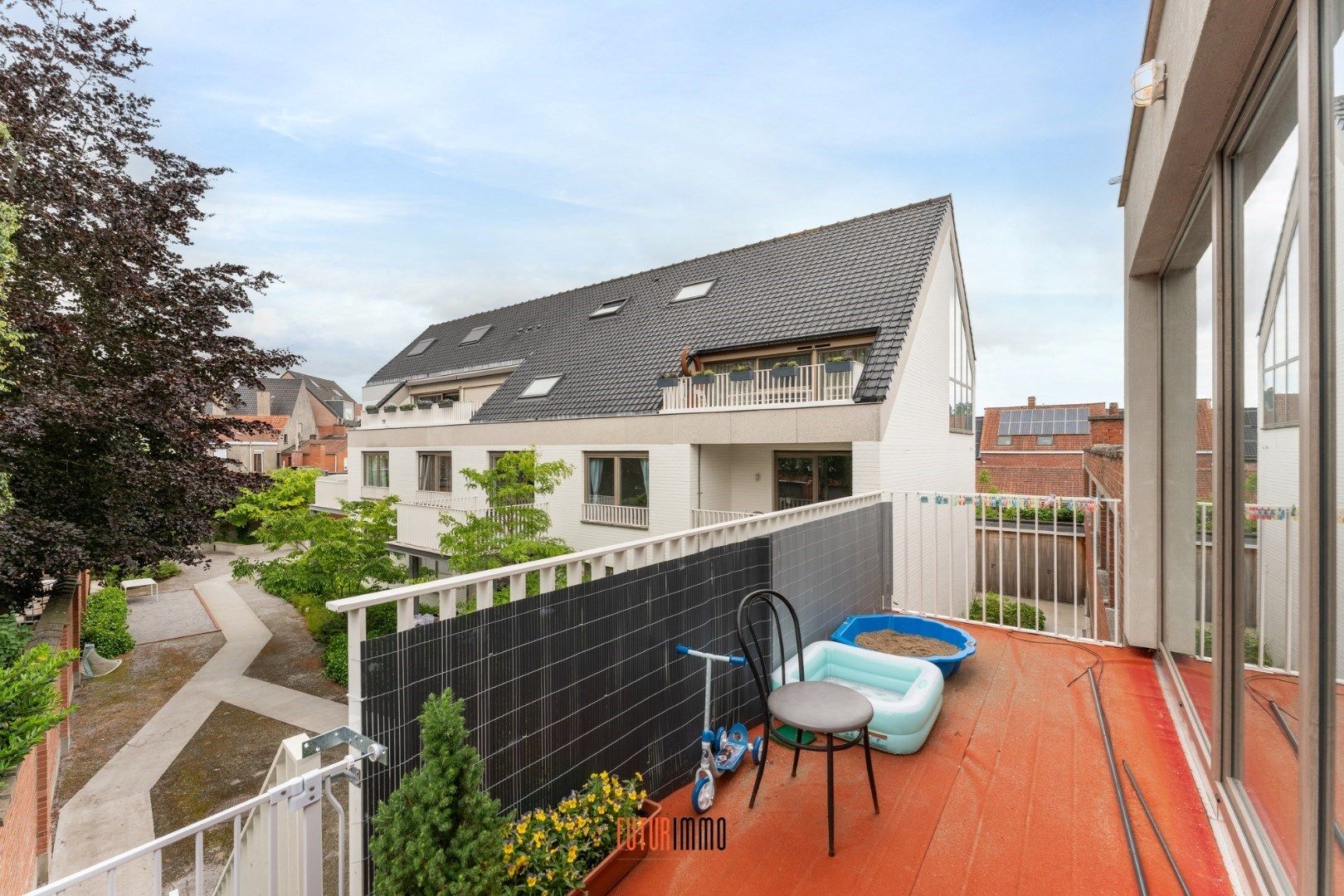 Modern 2-slpk appartement in hartje Rumbeke foto 11