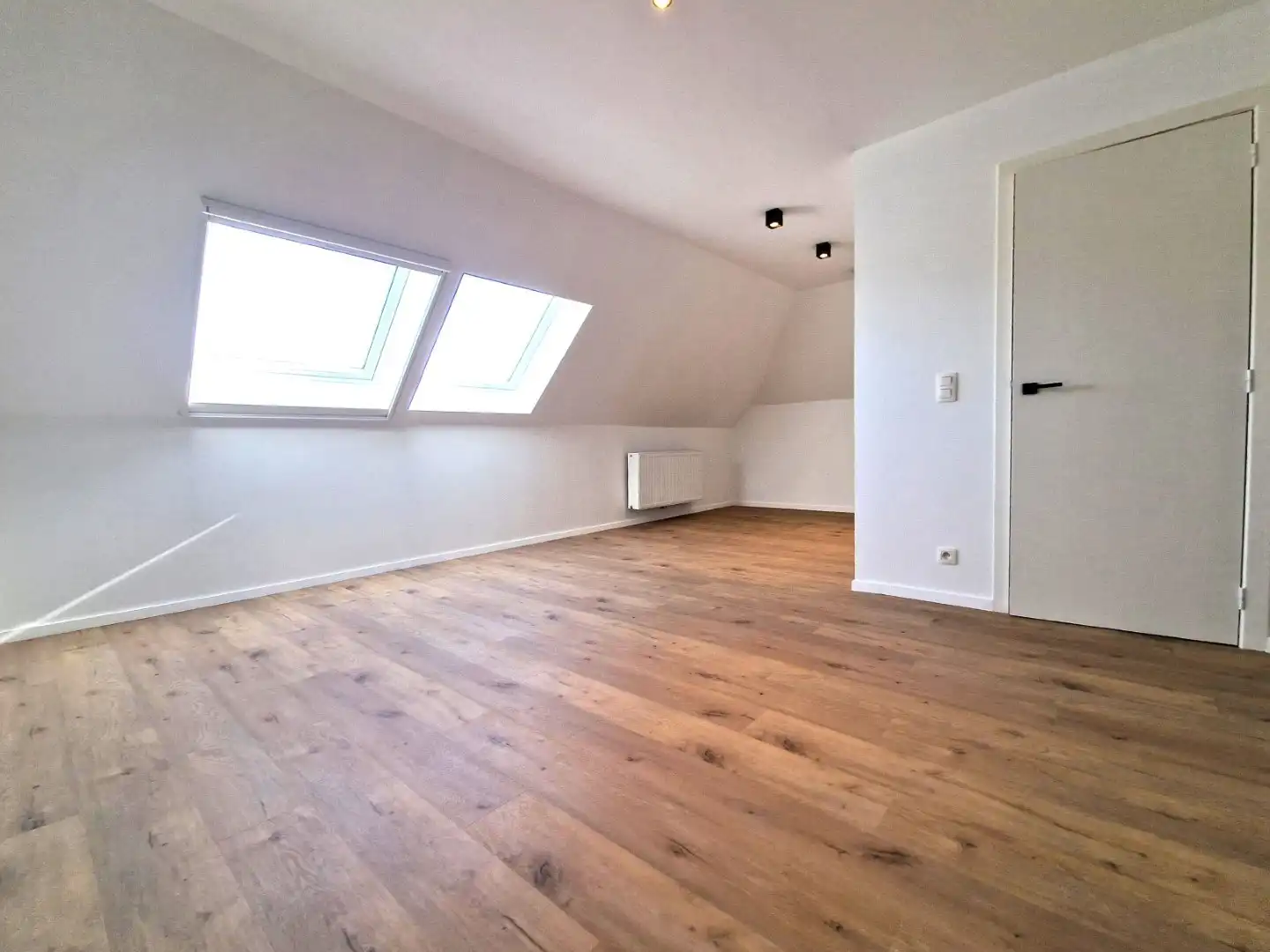 Centraal gelegen duplex-appartement te Wezemaal foto 13