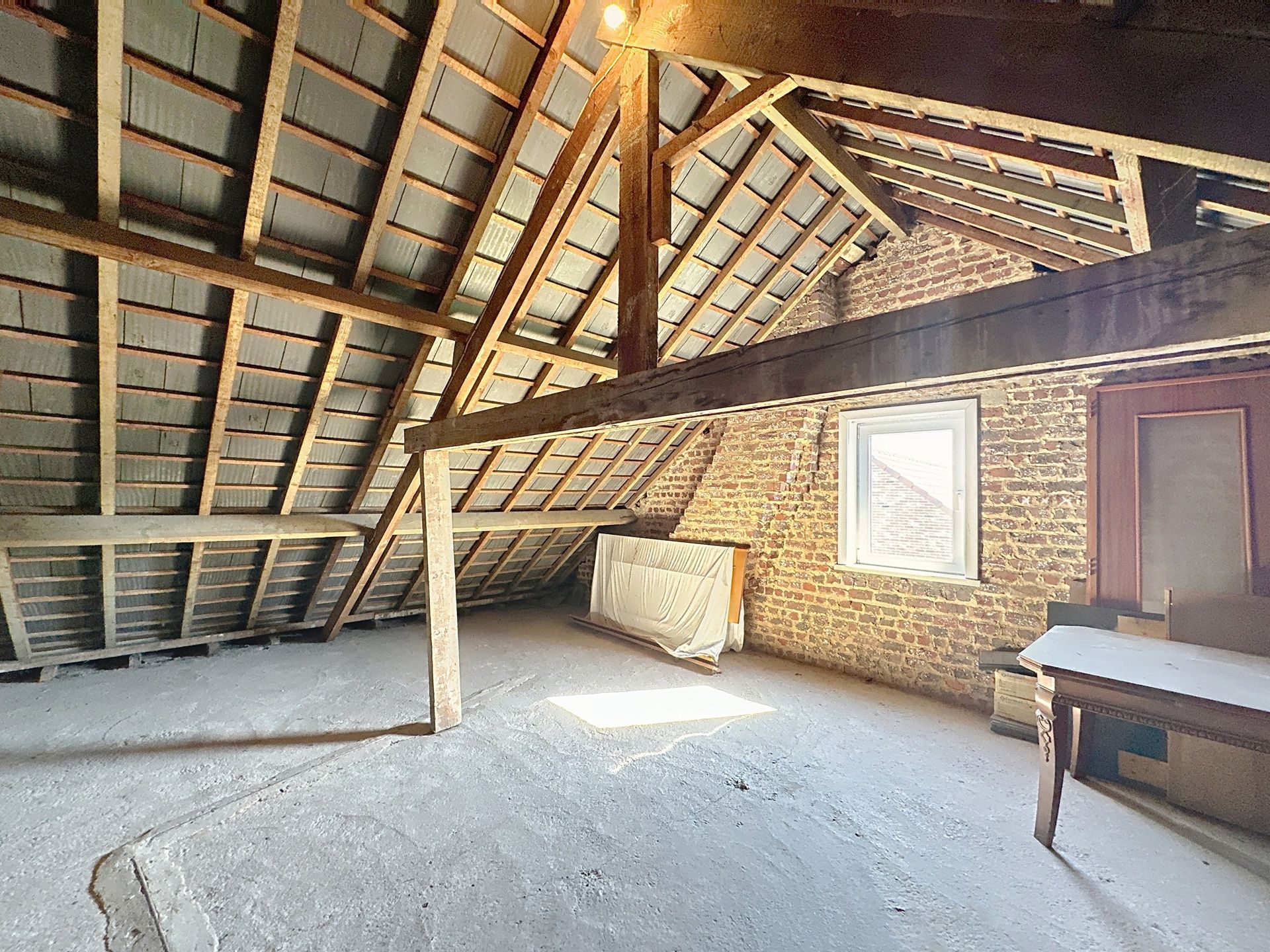 Te renoveren 3-gevel woning op interessante ligging foto 18