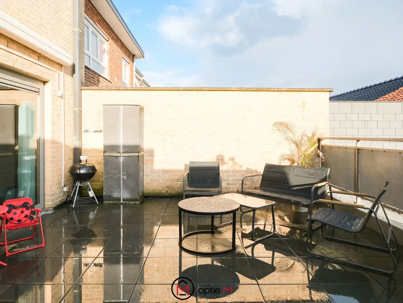 Ruim appartement in Bilzen-Hoeselt met parkeerplaats foto 12