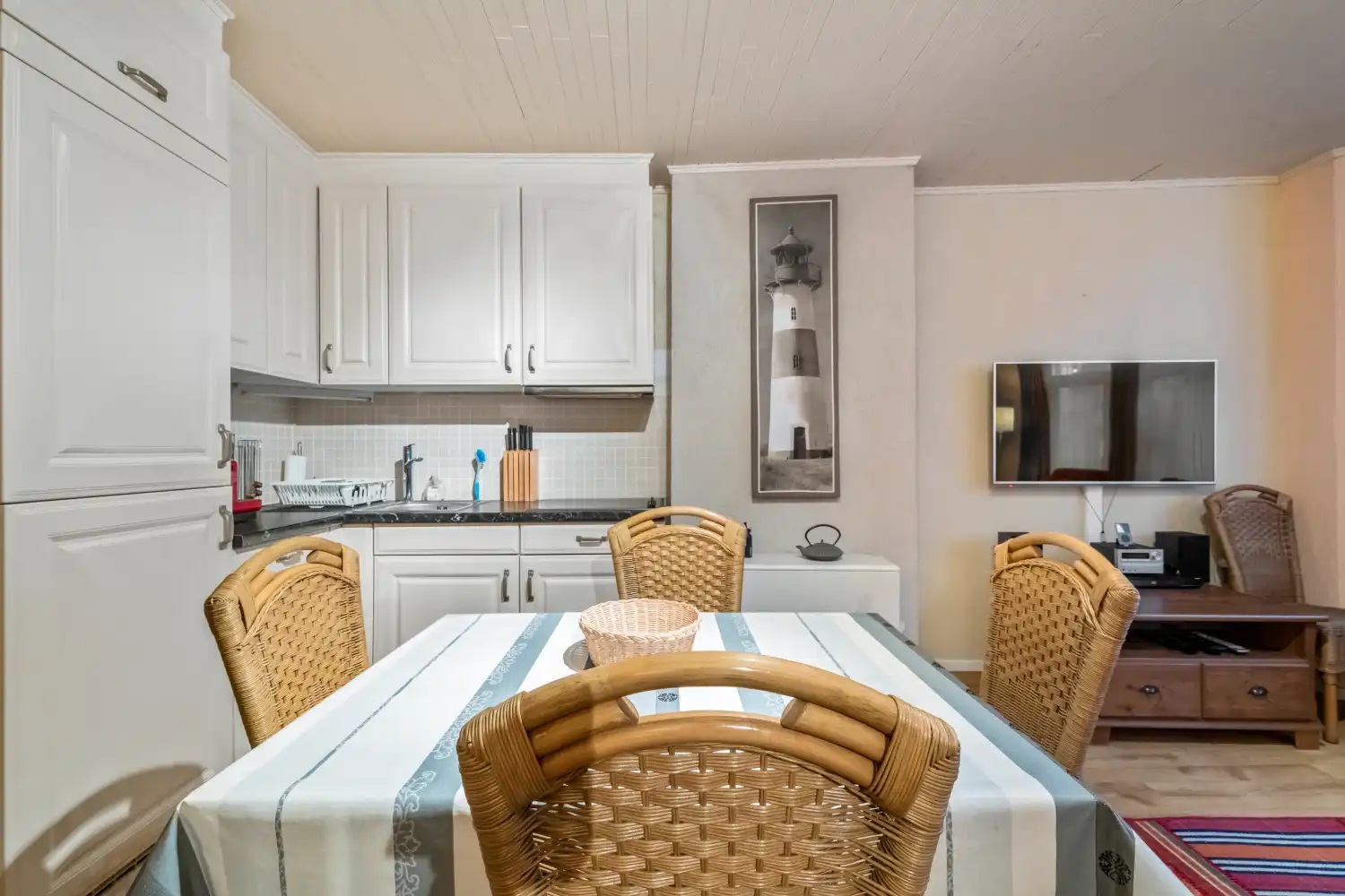 Charmant instapklaar één slaapkamer appartement in een rustige residentie foto 4