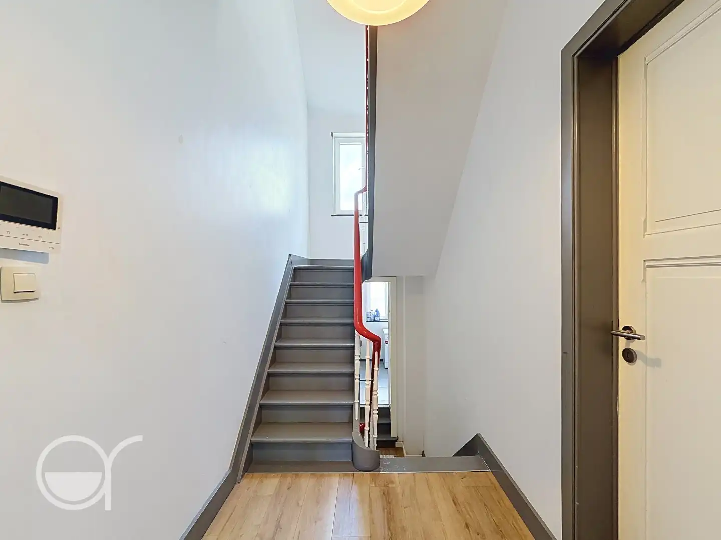 Ruim duplex-appartement op goede locatie foto 5