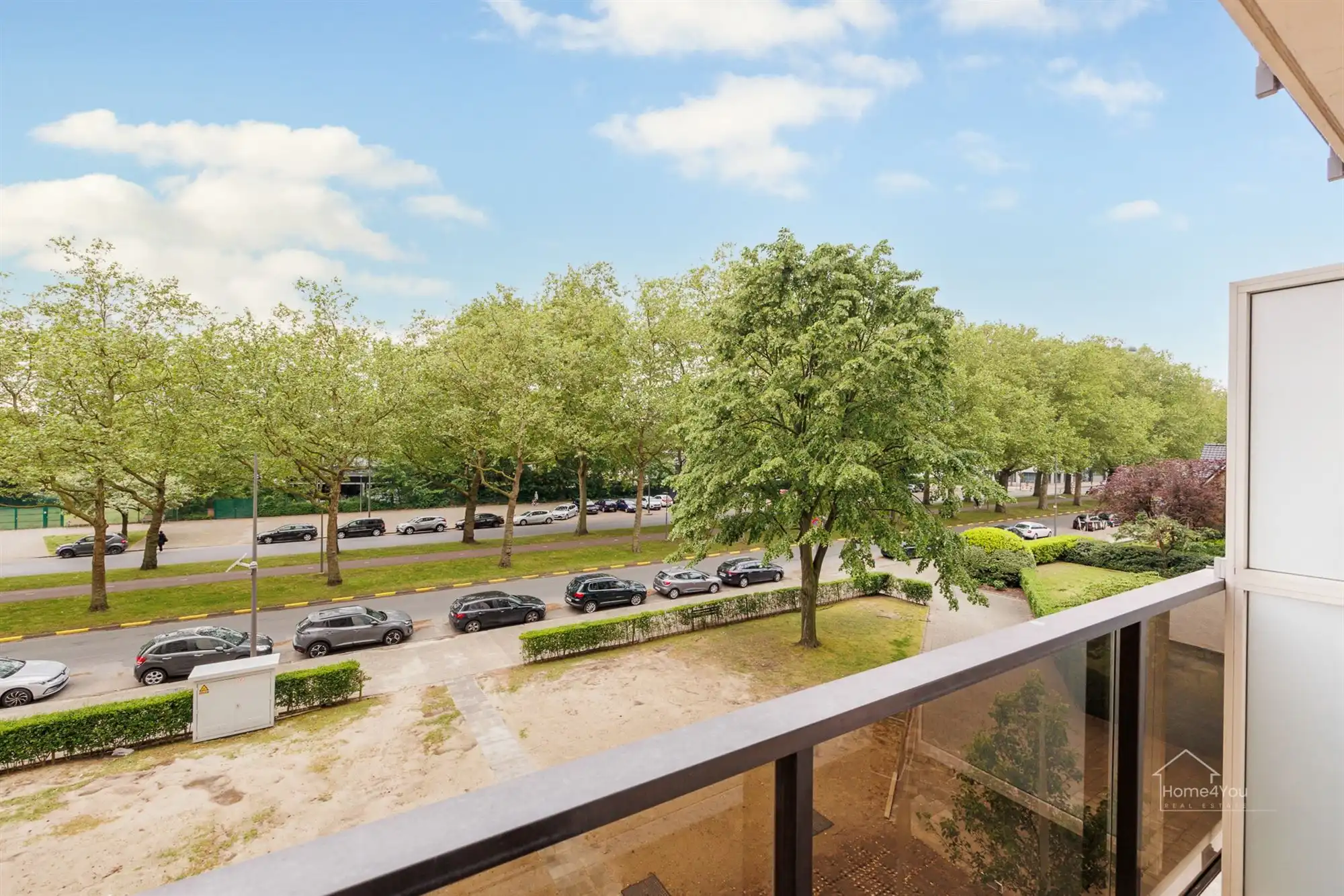 Instapklaar appartement met 2 terrassen  foto 9