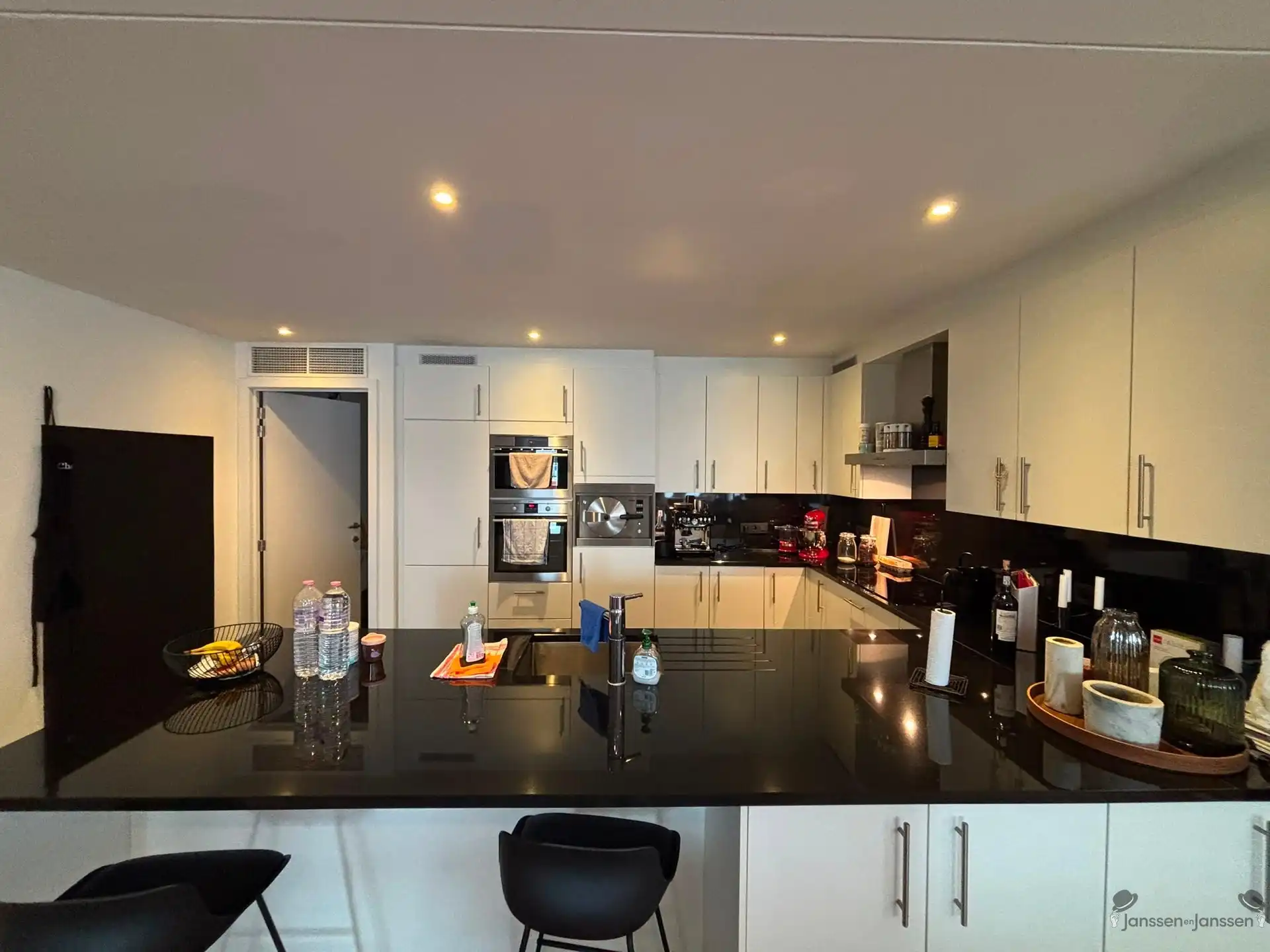 Ruim prachtig afgewerkt appartement met 3 slaapkamers en groot terras te huur in Boom foto 7