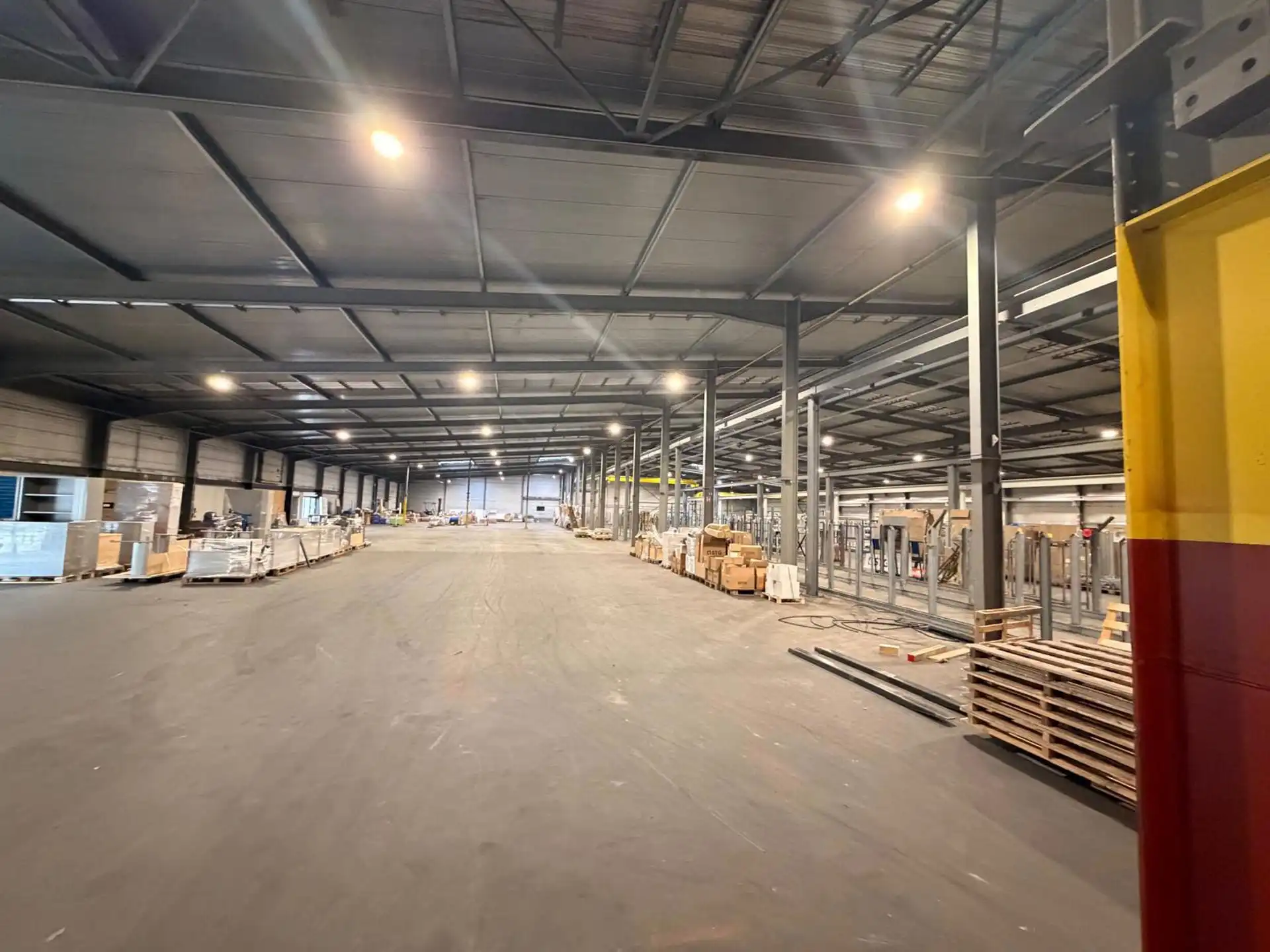 Bedrijfsvastgoed te huur foto 6