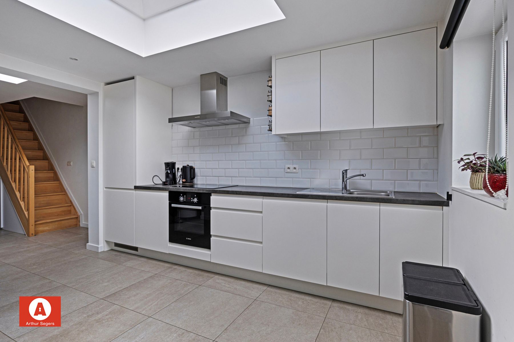 Instapklare rijwoning met 3 slaapkamers en charmante tuin foto 9