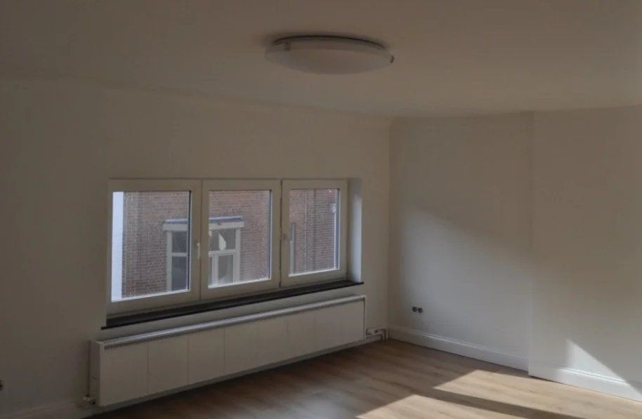 Degelijke eengezinswoning nabij centrum foto 17