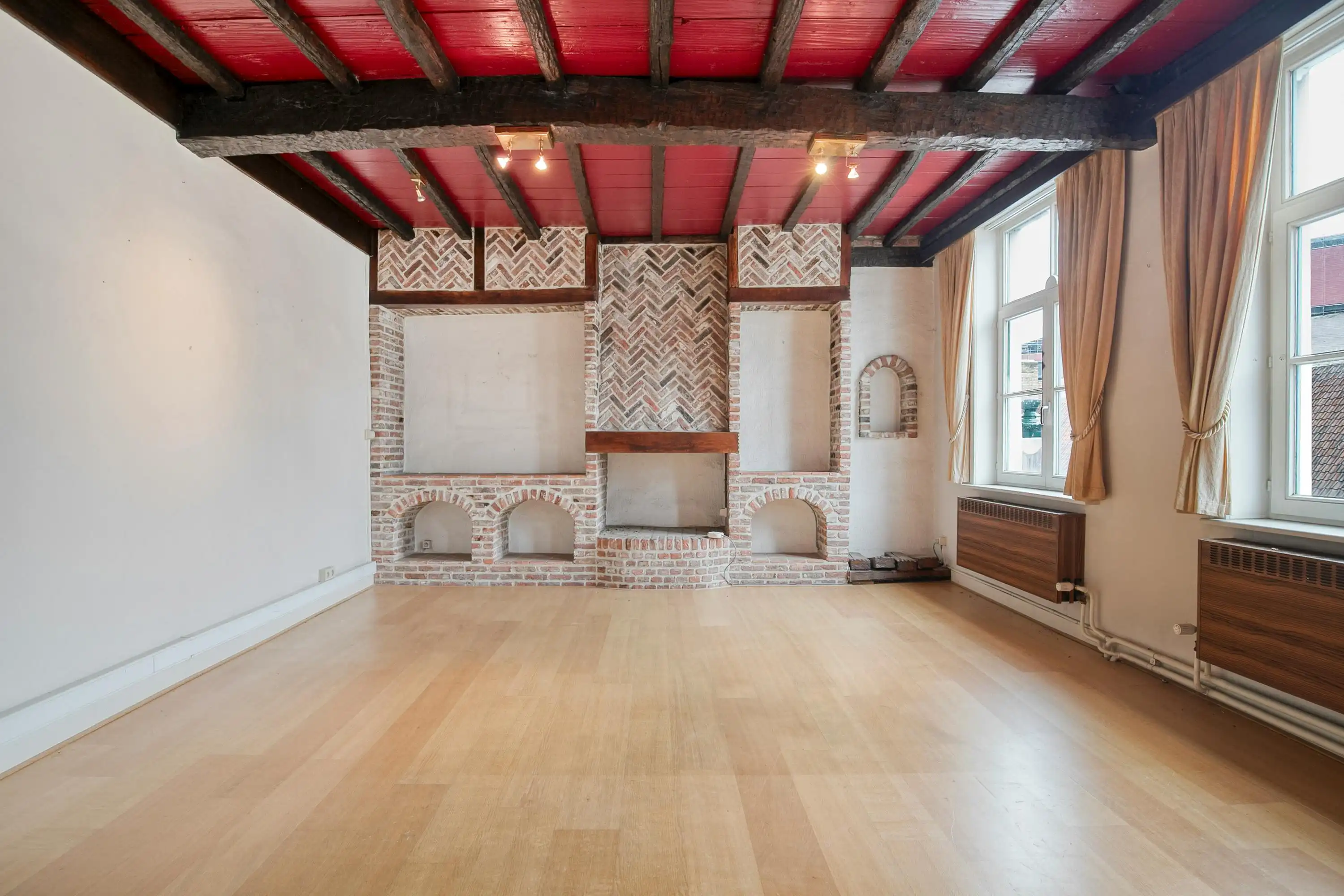 Karaktervol herenhuis te koop in stadscentrum van Brugge  foto 9