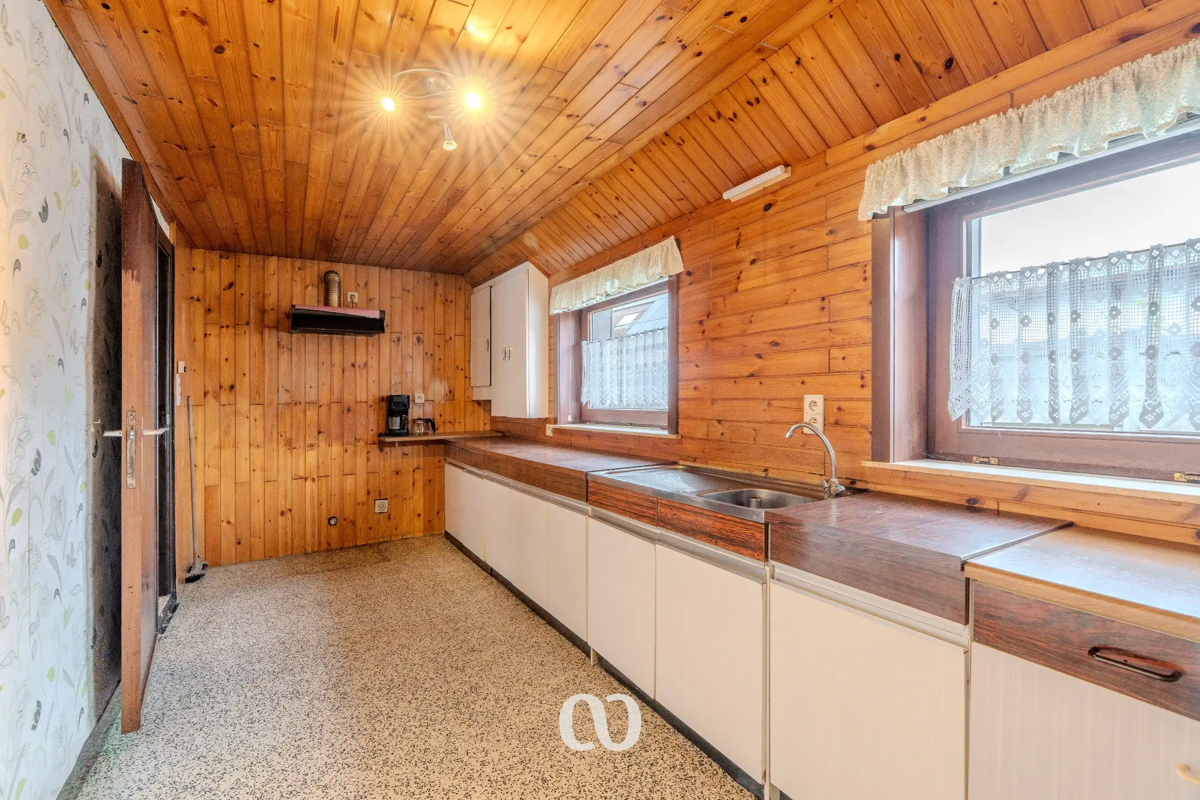 Rustig gelegen open bebouwing op mooi perceel foto 5