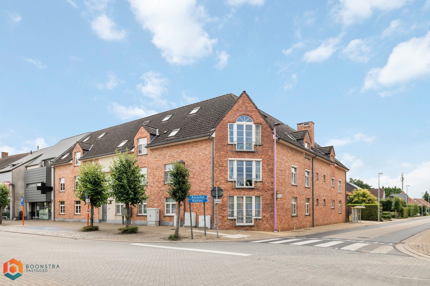Ruim duplex app met 2 slpkrs en autostaanplaats in Westmeerbeek foto 20