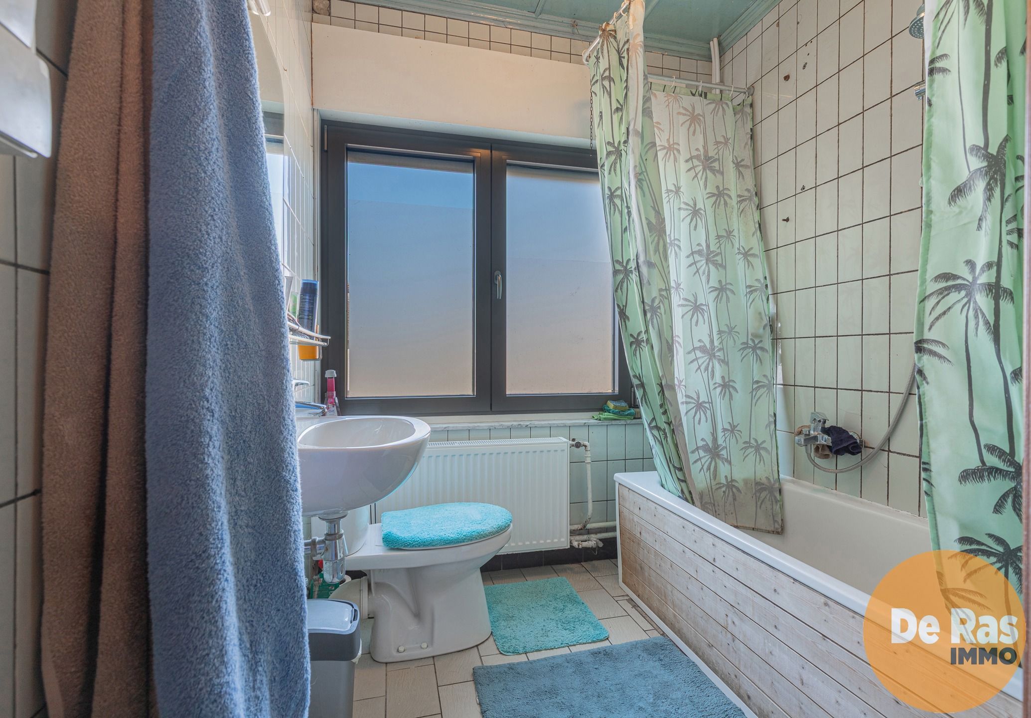 BURST- Vergunde loods (400m²) met woning op centrale locatie foto 13