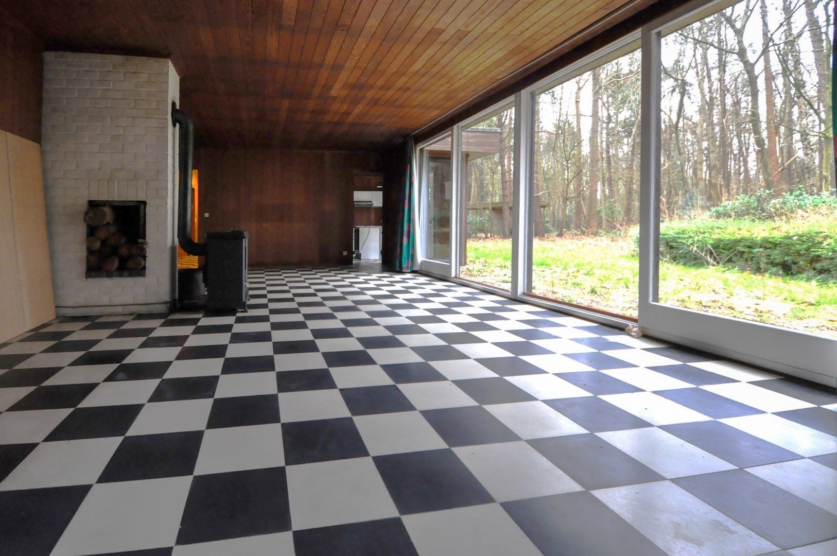 Uitzonderlijk villa-perceel gelegen in residentiële villa omgeving foto 12