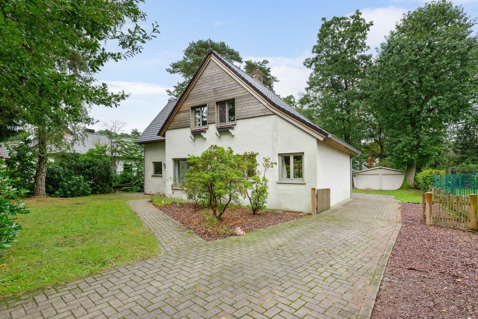 VERKOCHT onder voorbehoud foto {{pictureIndex}}