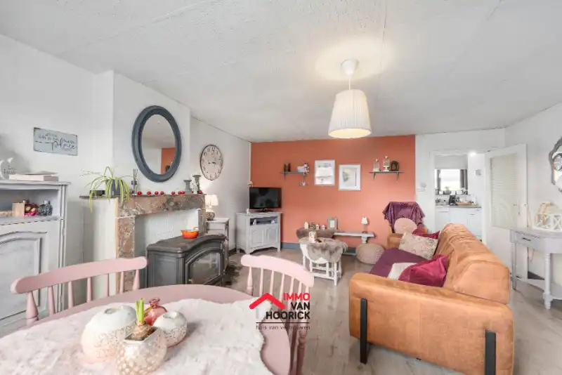 Te renoveren woning op 1369m² grondoppervlak!! foto 8