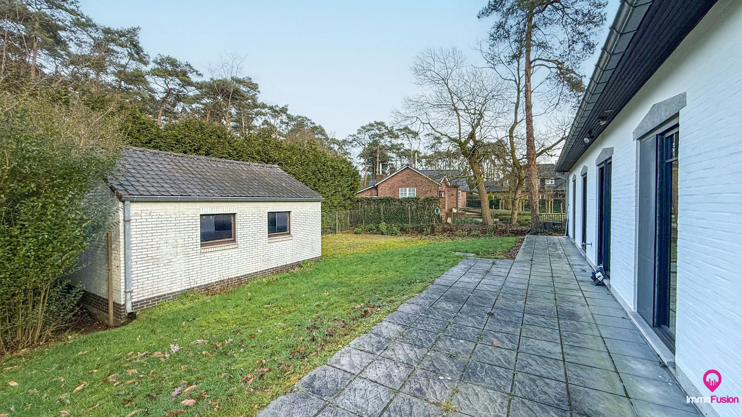 Goed gelegen landelijke villa met 12are grond op toplocatie! foto 42