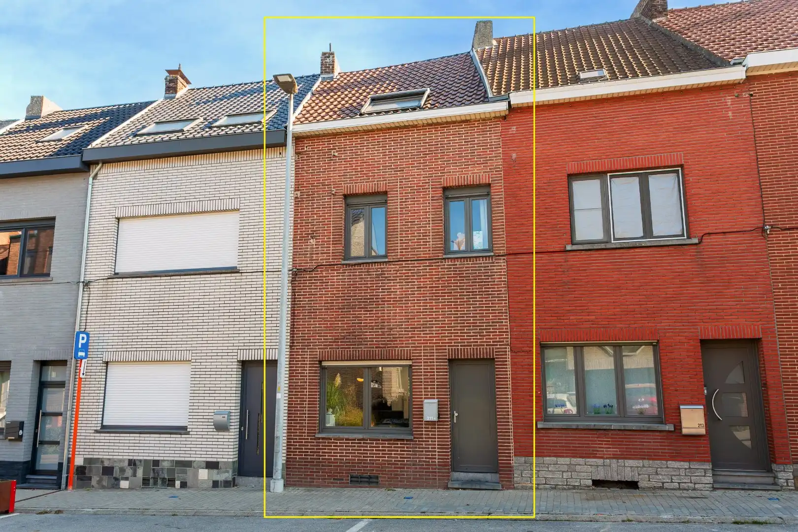 Op te frissen woning met 3 slpk te Halle foto {{pictureIndex}}