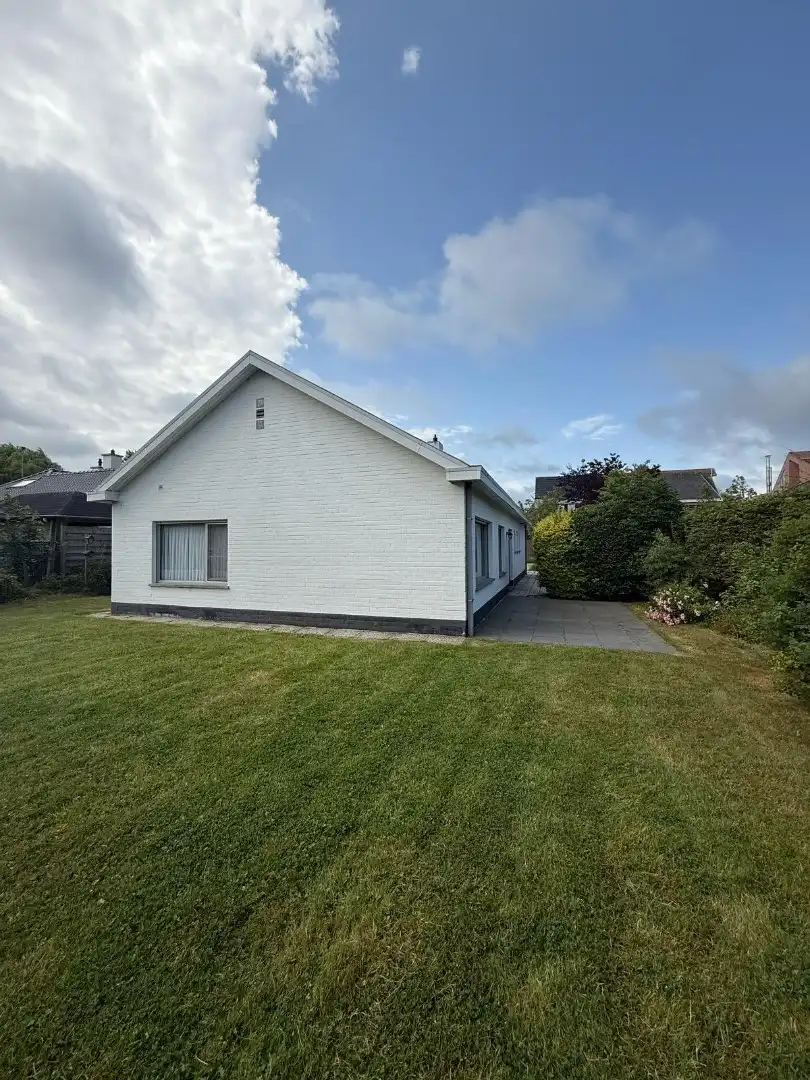 TE RENOVEREN BUNGALOW IN GEGEERDE WOONWIJK foto 20