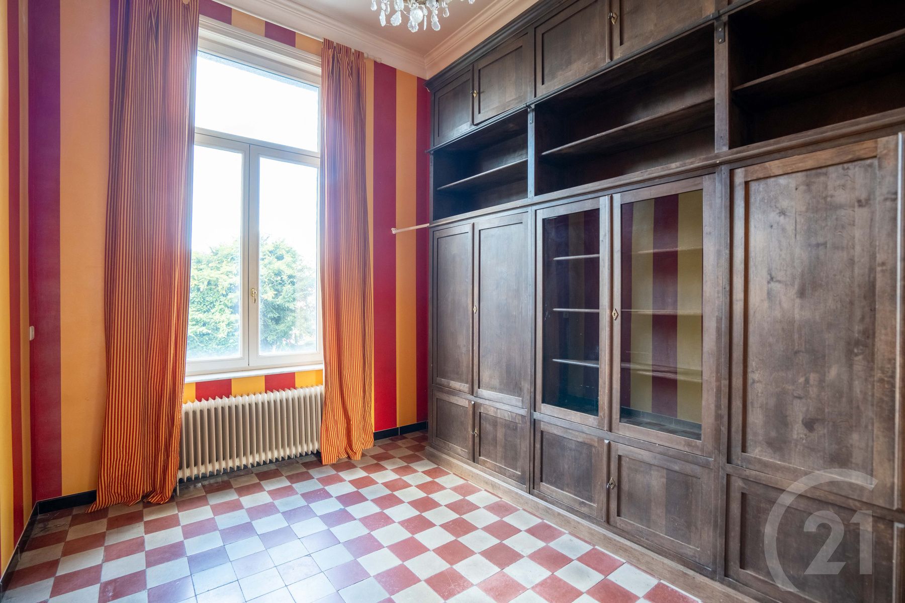 Elegante herenwoning met 6–7 slaapkamers foto 12