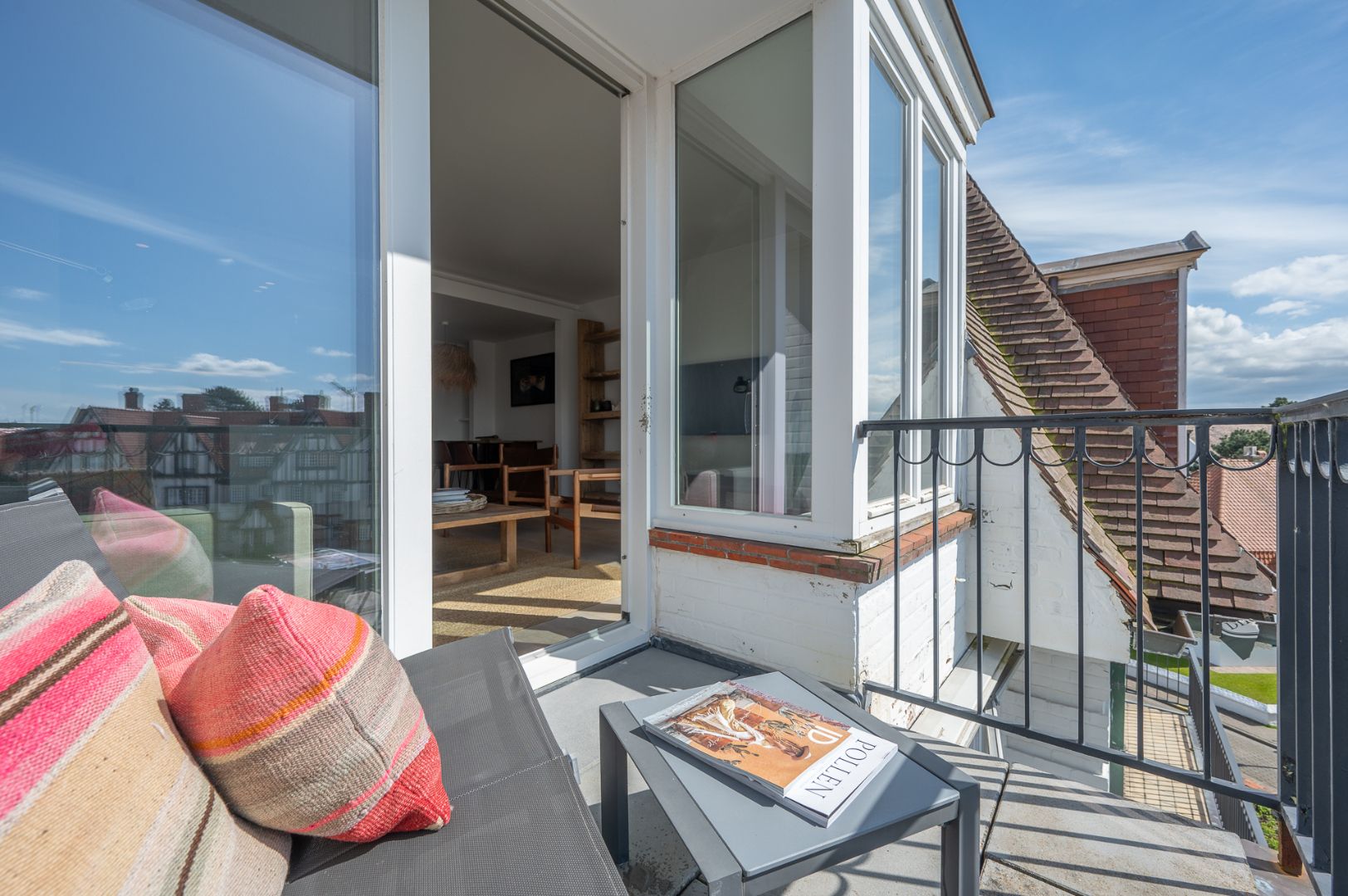 Stijlvol gerenoveerd 2-slaapkamerappartement op een absolute toplocatie foto 17