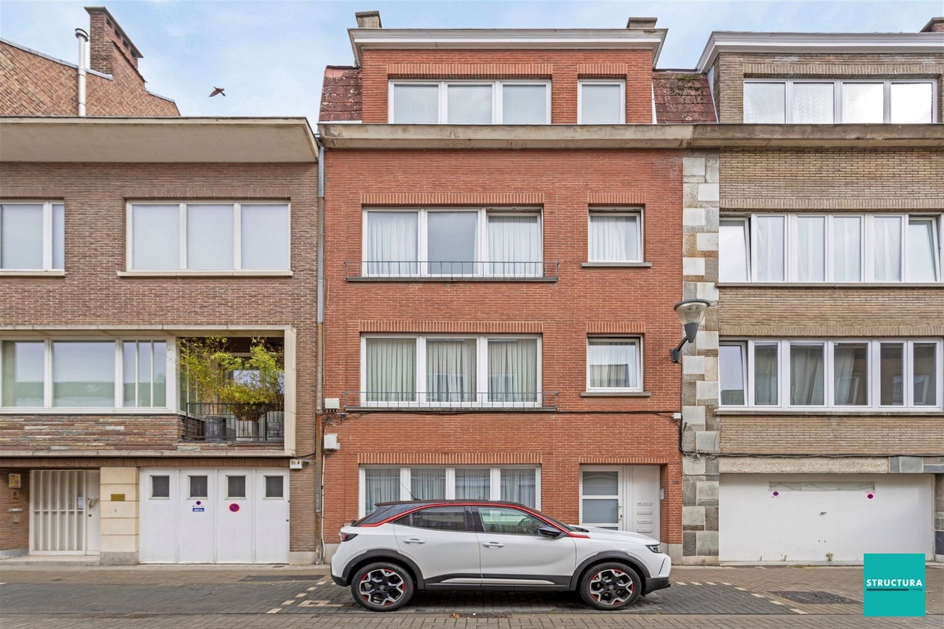 Renovatie appartement met groot potentieel foto 16