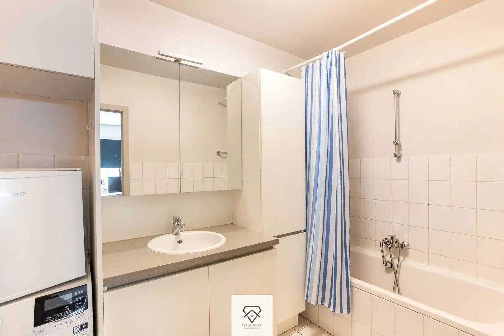 Instapklaar appartement op topligging aan de Markt van Deinze foto 10