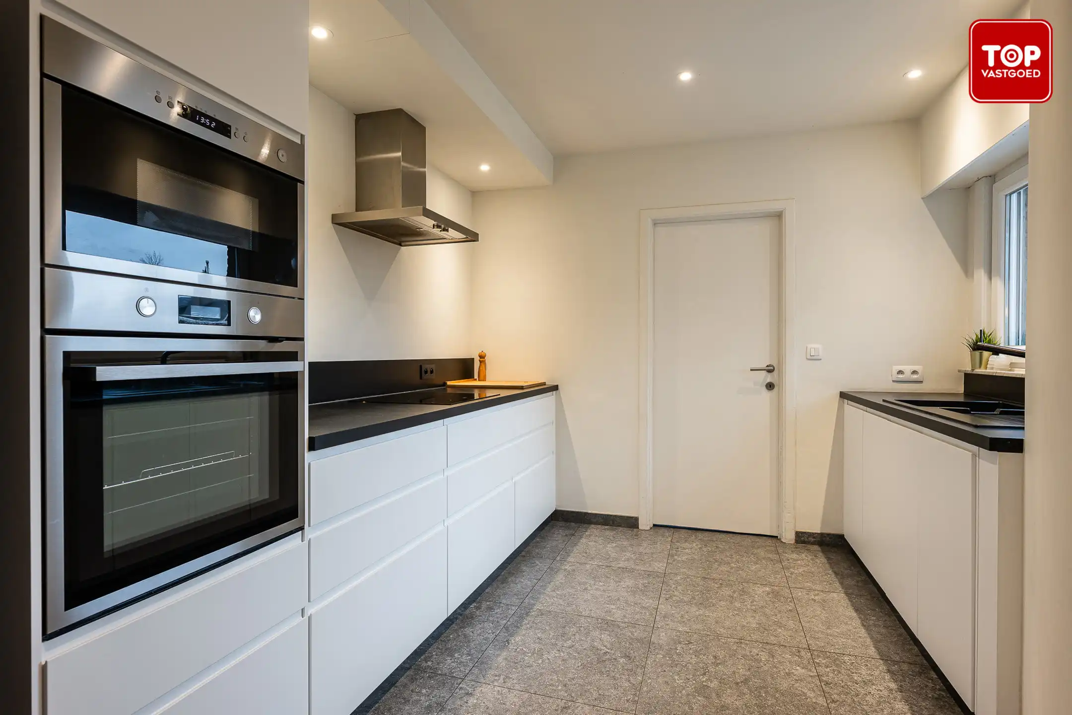 Instapklare HOB met 3 slaapkamers en tuin in rustige buurt foto 14