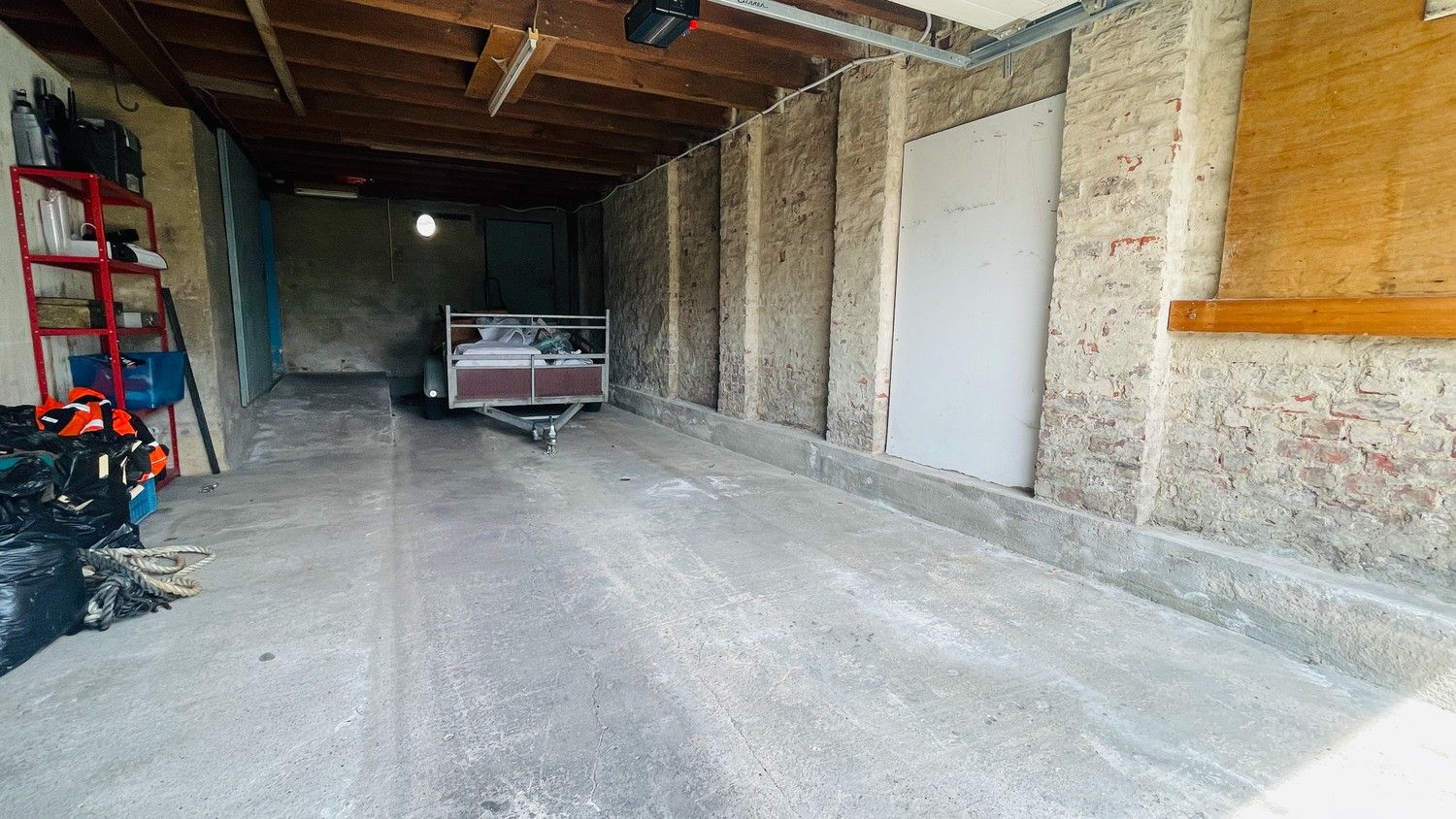 Veelzijdige vrijstaande woning met praktijkmogelijkheid in het centrum van Ruddervoorde foto 25