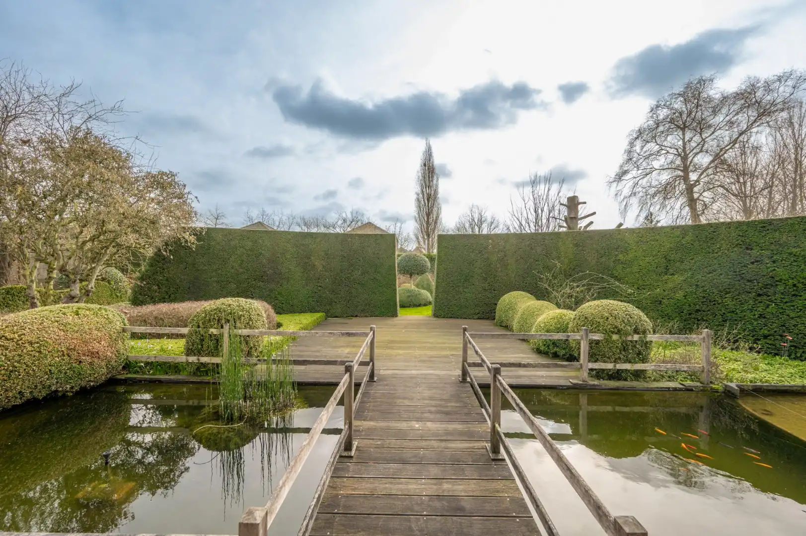 Alleenstaande villa op groot perceel te Moerkerke foto 15