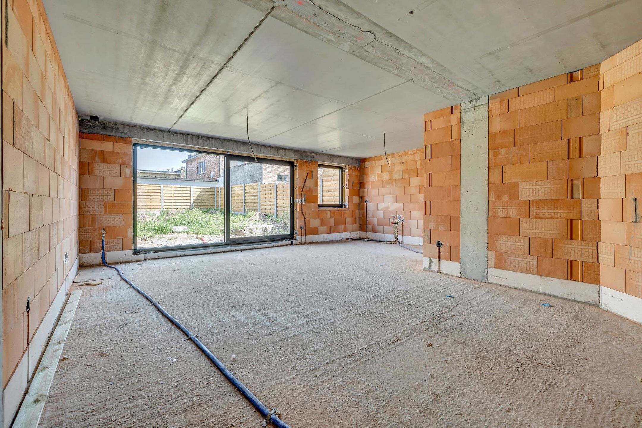 Ruime, volledig afgewerkte nieuwbouwwoning te Denderhoutem foto 4